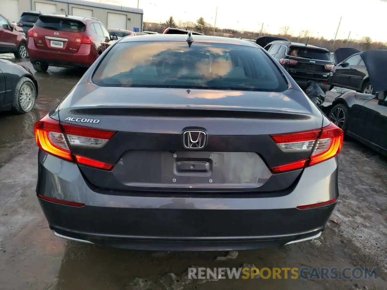 6 Photograph of a damaged car 1HGCV1F1XLA016386 HONDA ACCORD 2020