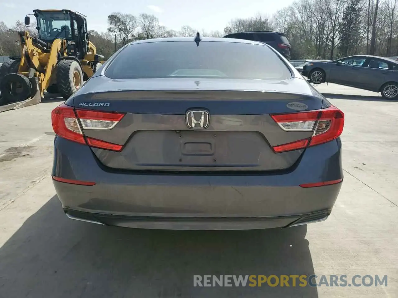 6 Photograph of a damaged car 1HGCV1F1XLA052594 HONDA ACCORD 2020