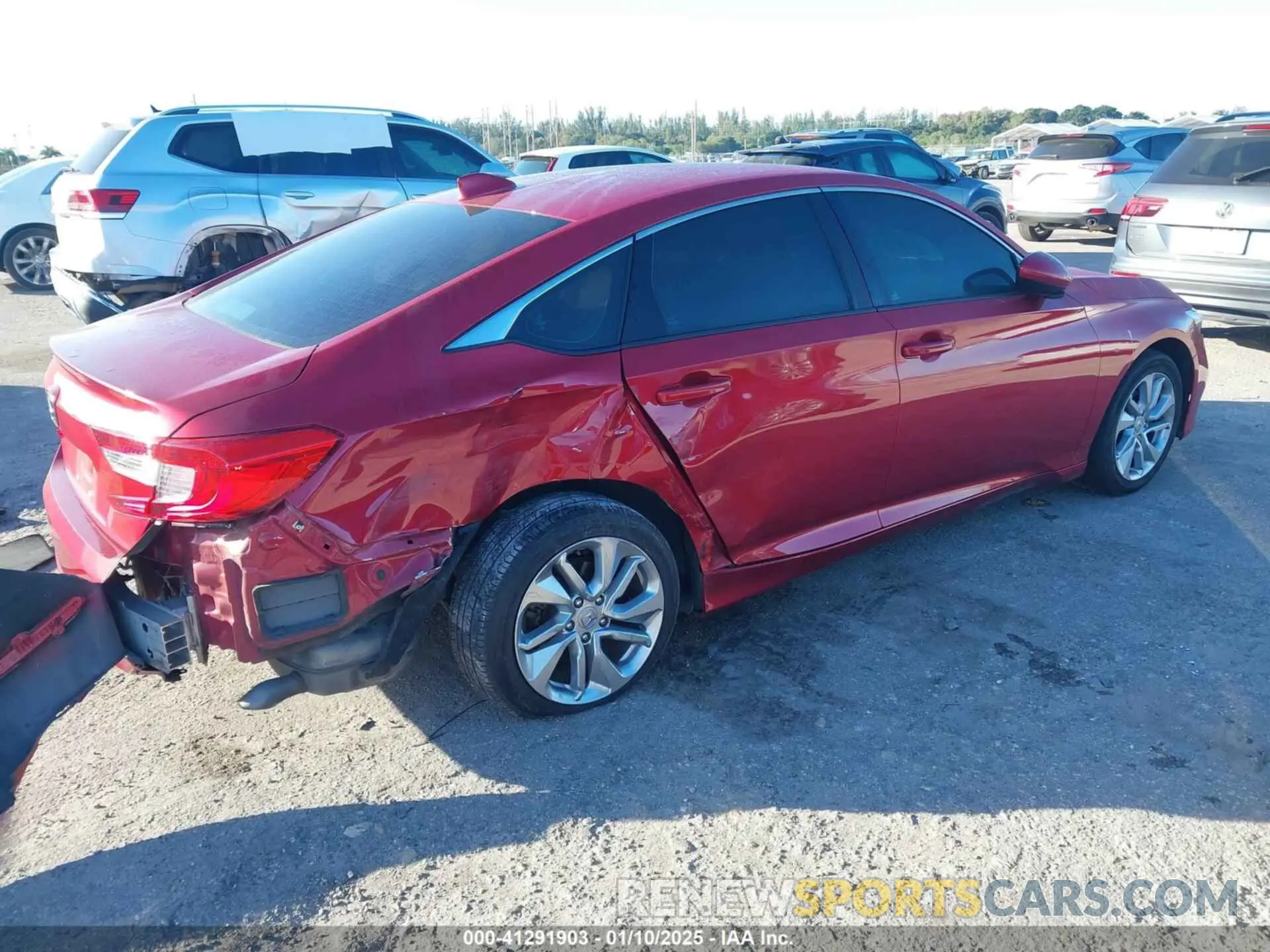 4 Photograph of a damaged car 1HGCV1F1XLA118058 HONDA ACCORD 2020