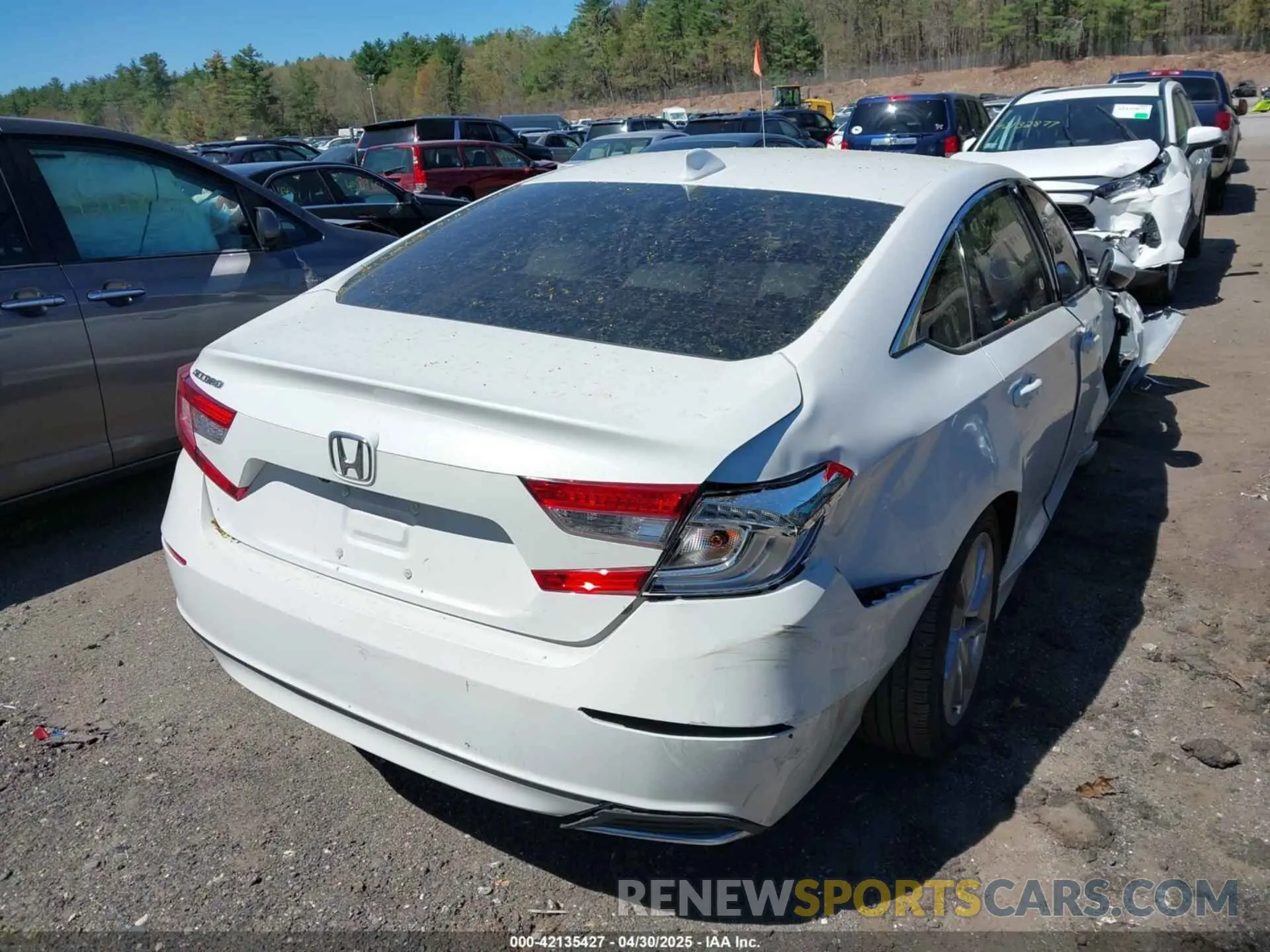 4 Photograph of a damaged car 1HGCV1F1XLA131327 HONDA ACCORD 2020