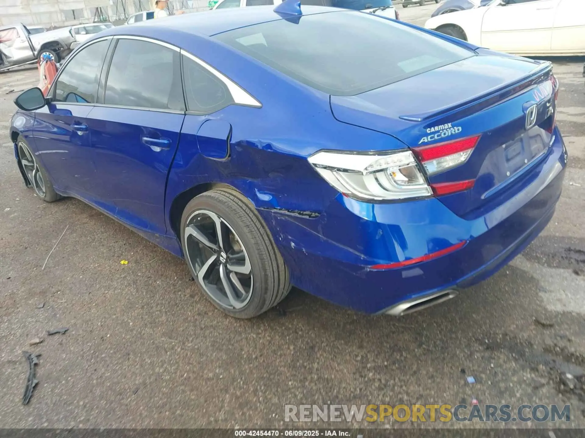 6 Photograph of a damaged car 1HGCV1F30LA033148 HONDA ACCORD 2020