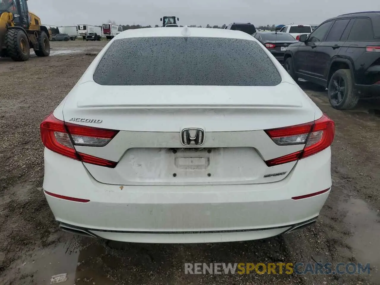 6 Photograph of a damaged car 1HGCV1F30LA061533 HONDA ACCORD 2020