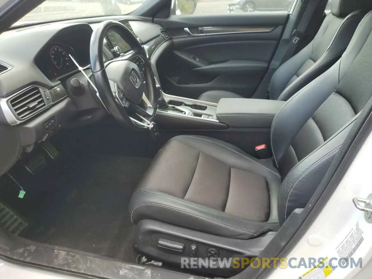 7 Photograph of a damaged car 1HGCV1F30LA074086 HONDA ACCORD 2020