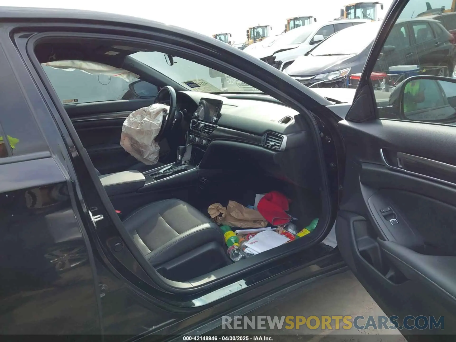5 Photograph of a damaged car 1HGCV1F30LA108334 HONDA ACCORD 2020