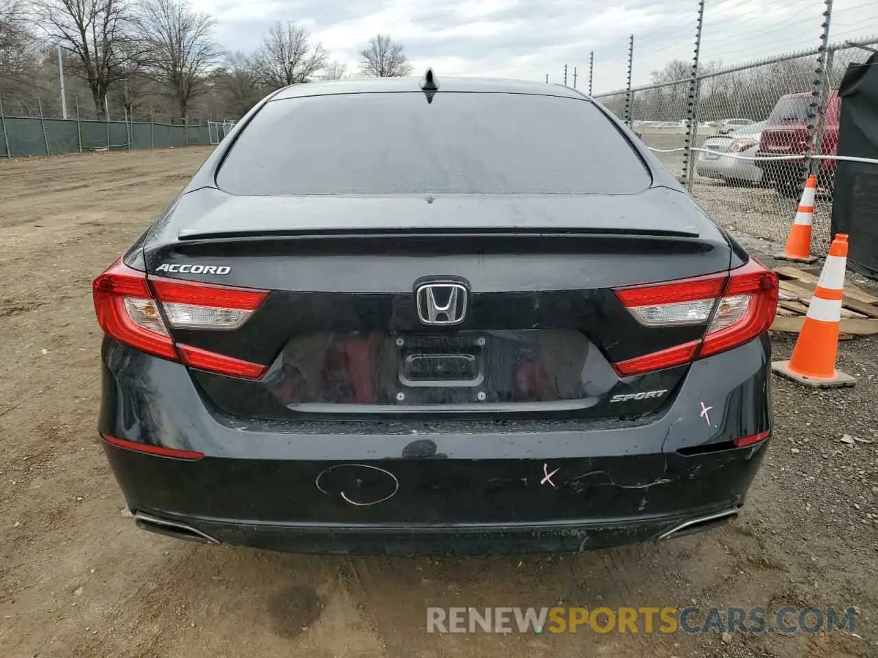6 Photograph of a damaged car 1HGCV1F30LA135615 HONDA ACCORD 2020