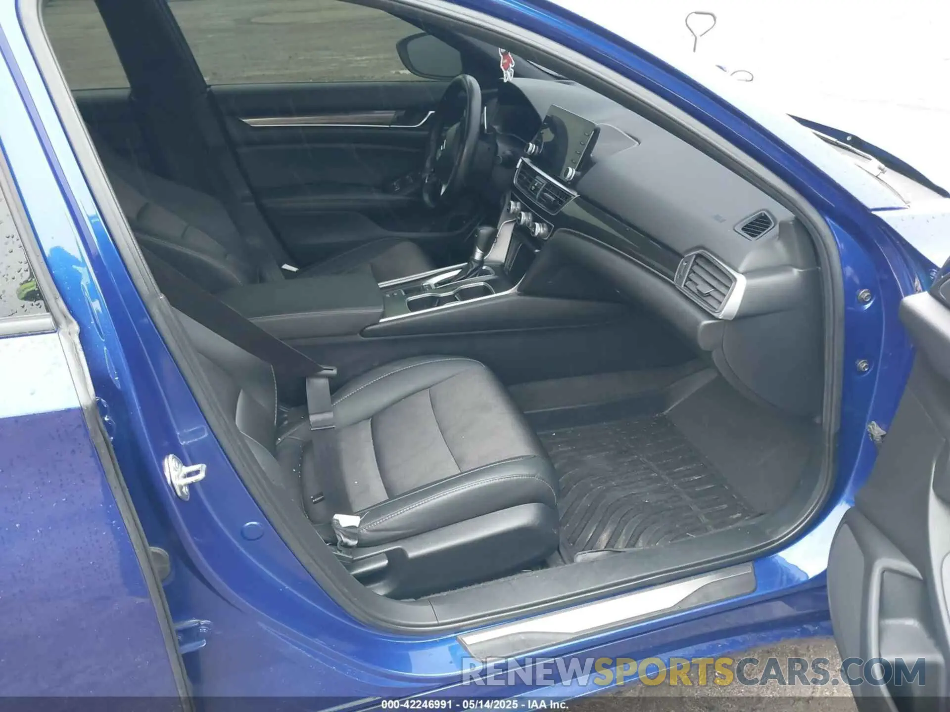 5 Photograph of a damaged car 1HGCV1F30LA149885 HONDA ACCORD 2020