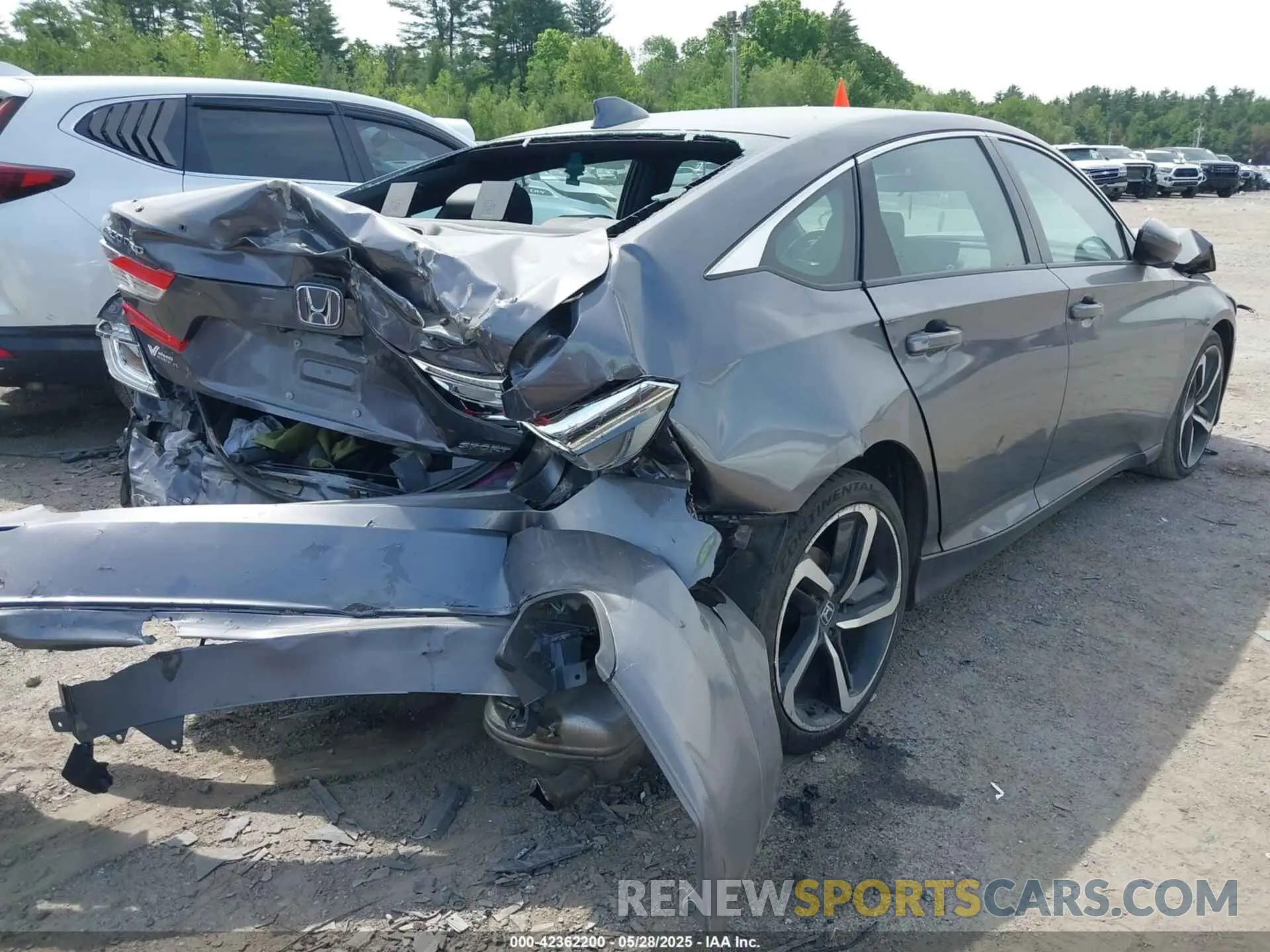 4 Photograph of a damaged car 1HGCV1F31LA018481 HONDA ACCORD 2020
