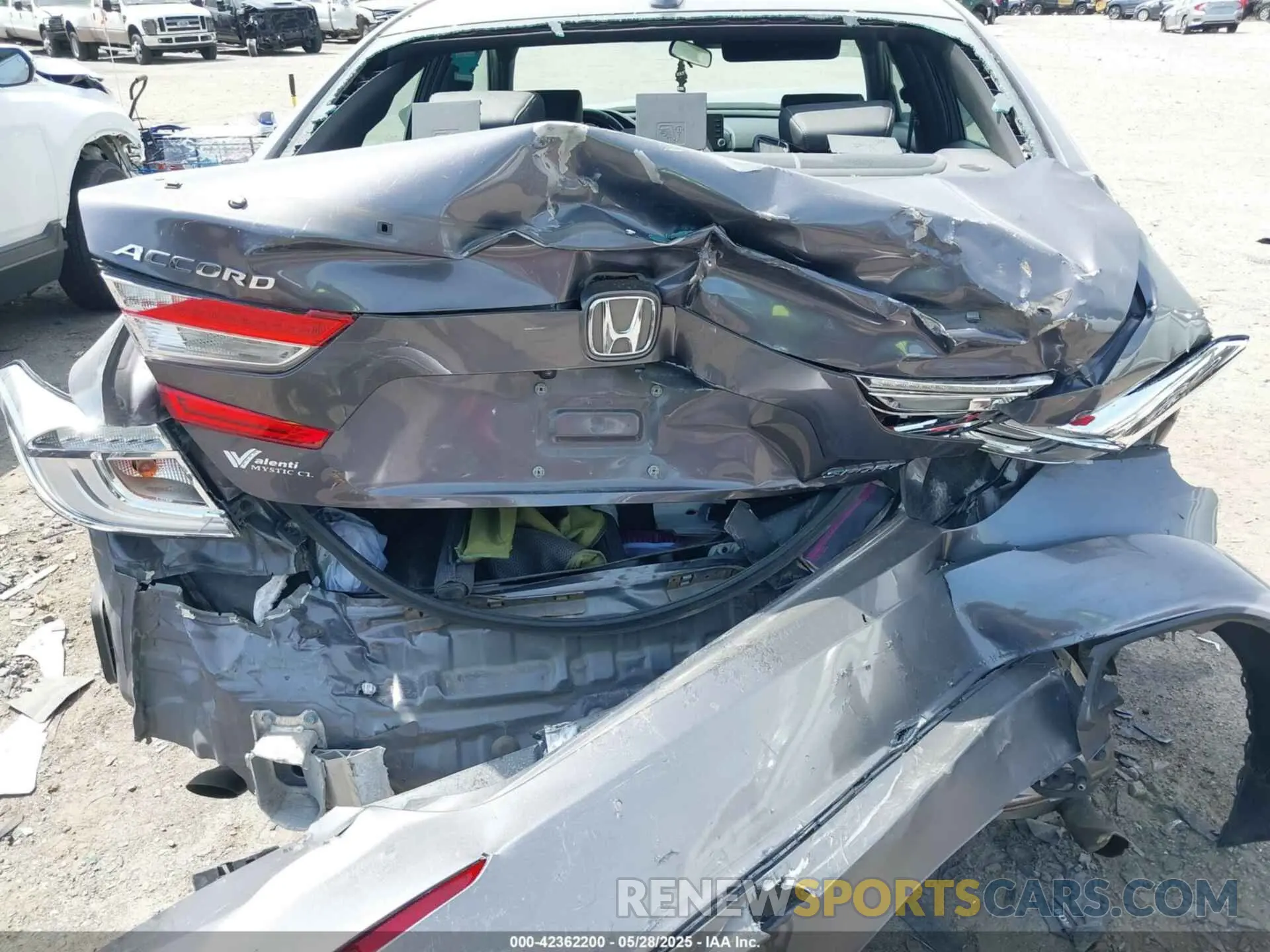 6 Photograph of a damaged car 1HGCV1F31LA018481 HONDA ACCORD 2020