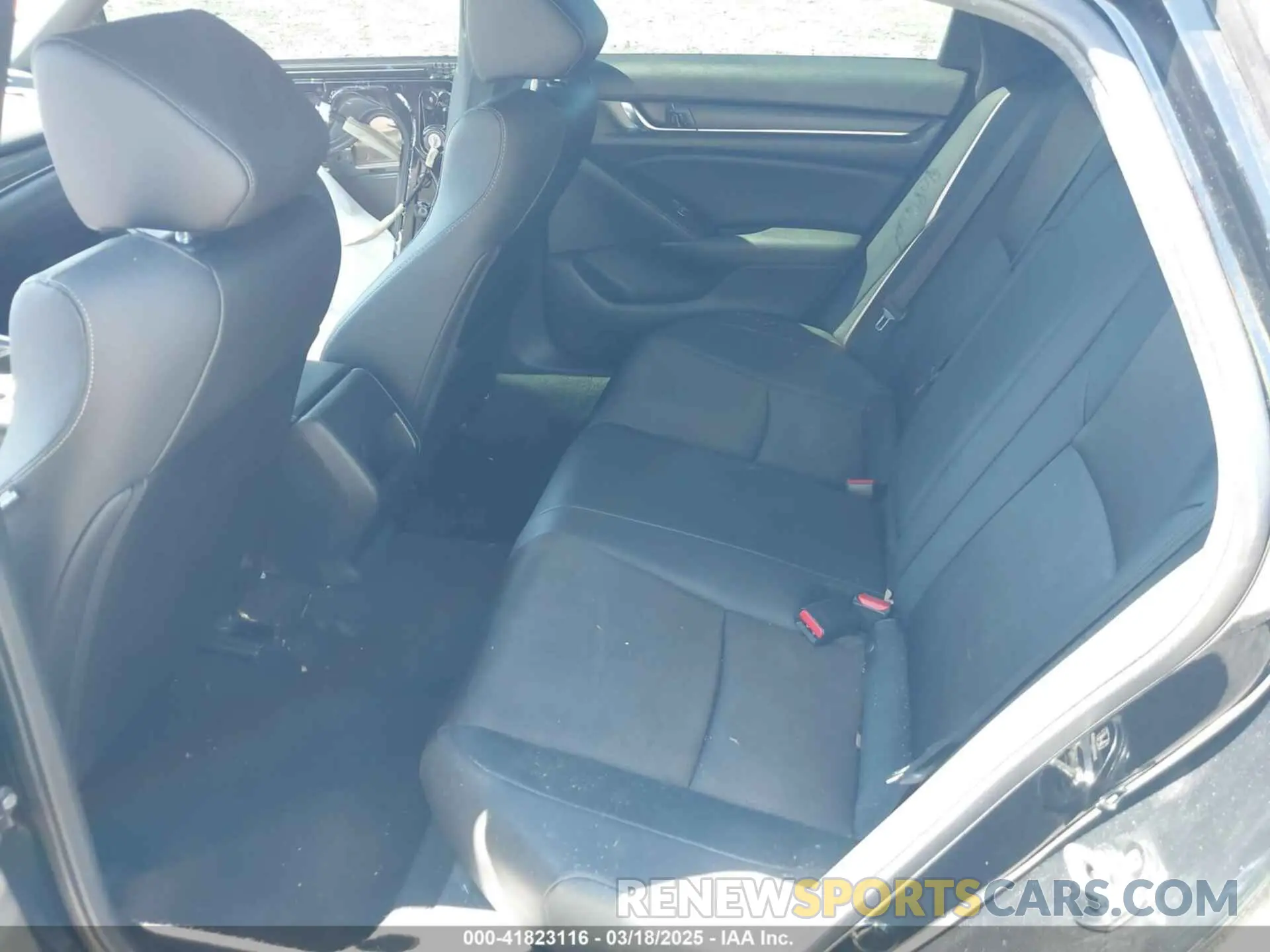 8 Photograph of a damaged car 1HGCV1F31LA024359 HONDA ACCORD 2020