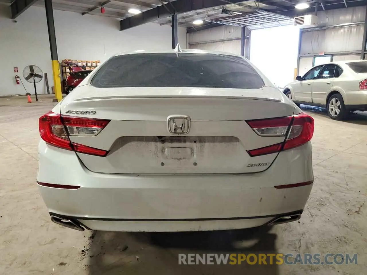 6 Photograph of a damaged car 1HGCV1F31LA033773 HONDA ACCORD 2020