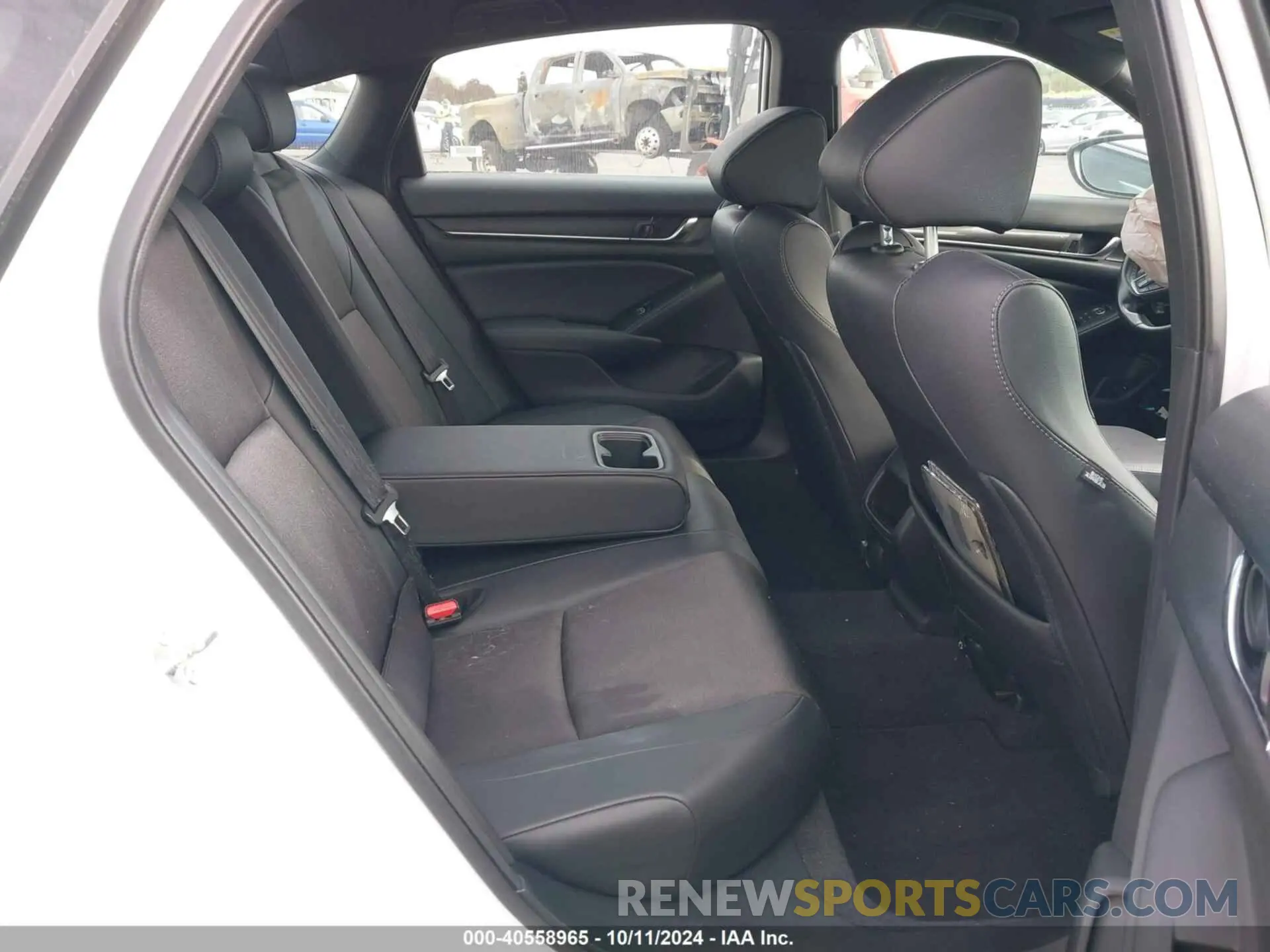 8 Photograph of a damaged car 1HGCV1F31LA066157 HONDA ACCORD 2020