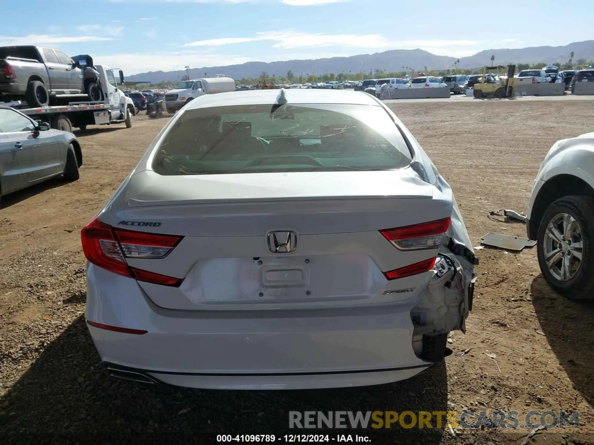 15 Photograph of a damaged car 1HGCV1F31LA094864 HONDA ACCORD 2020