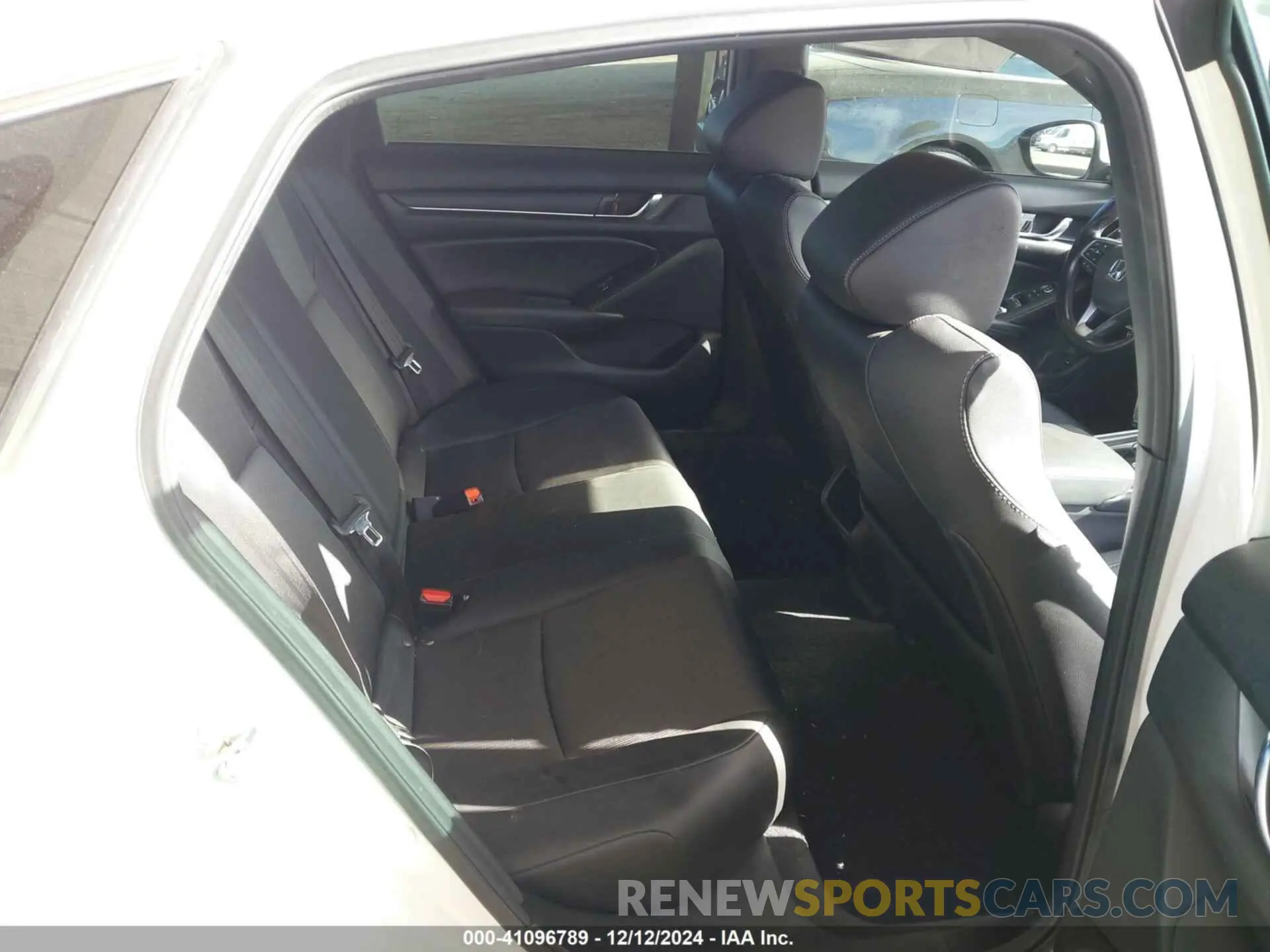 8 Photograph of a damaged car 1HGCV1F31LA094864 HONDA ACCORD 2020