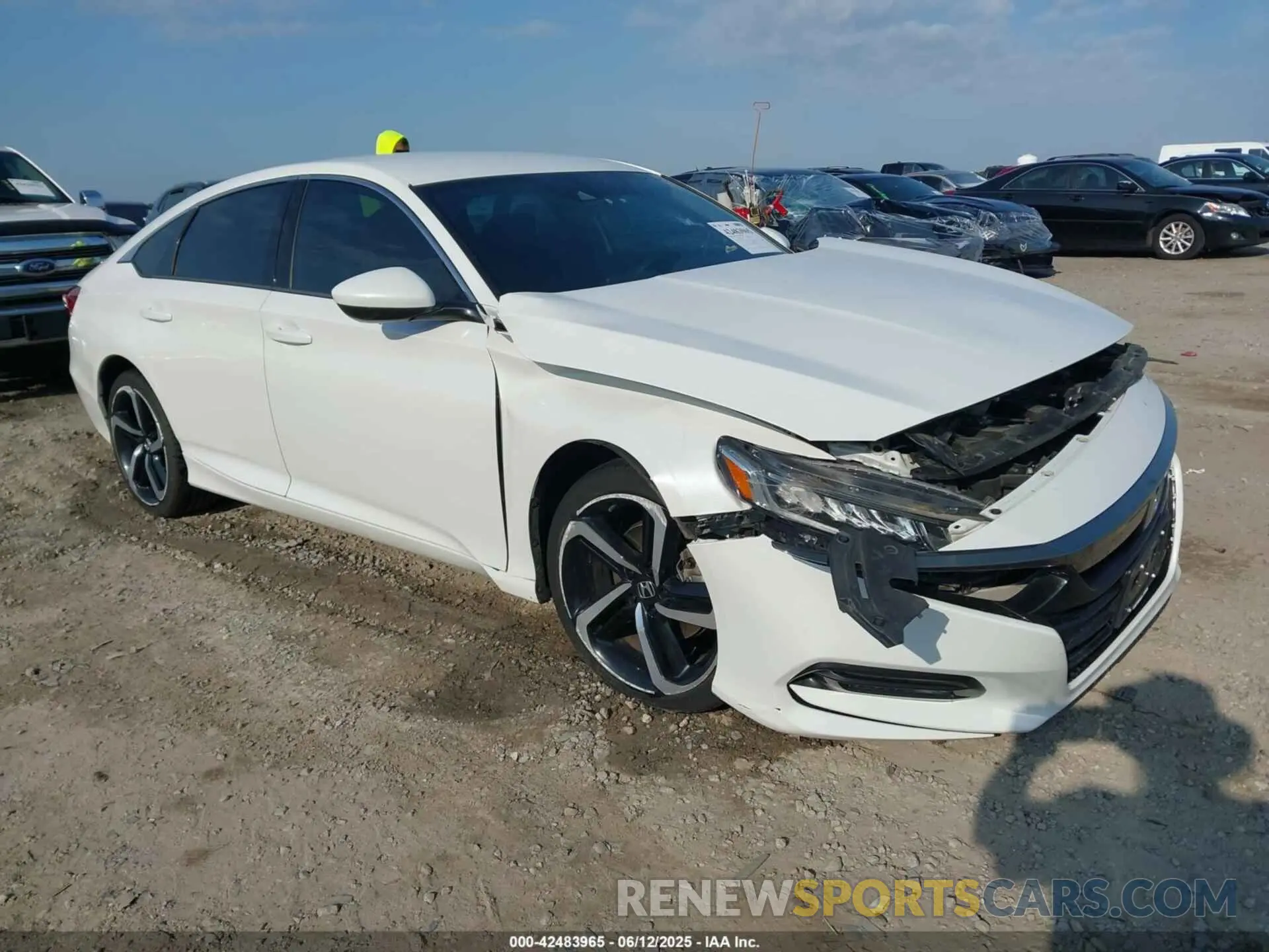 1 Photograph of a damaged car 1HGCV1F31LA102624 HONDA ACCORD 2020