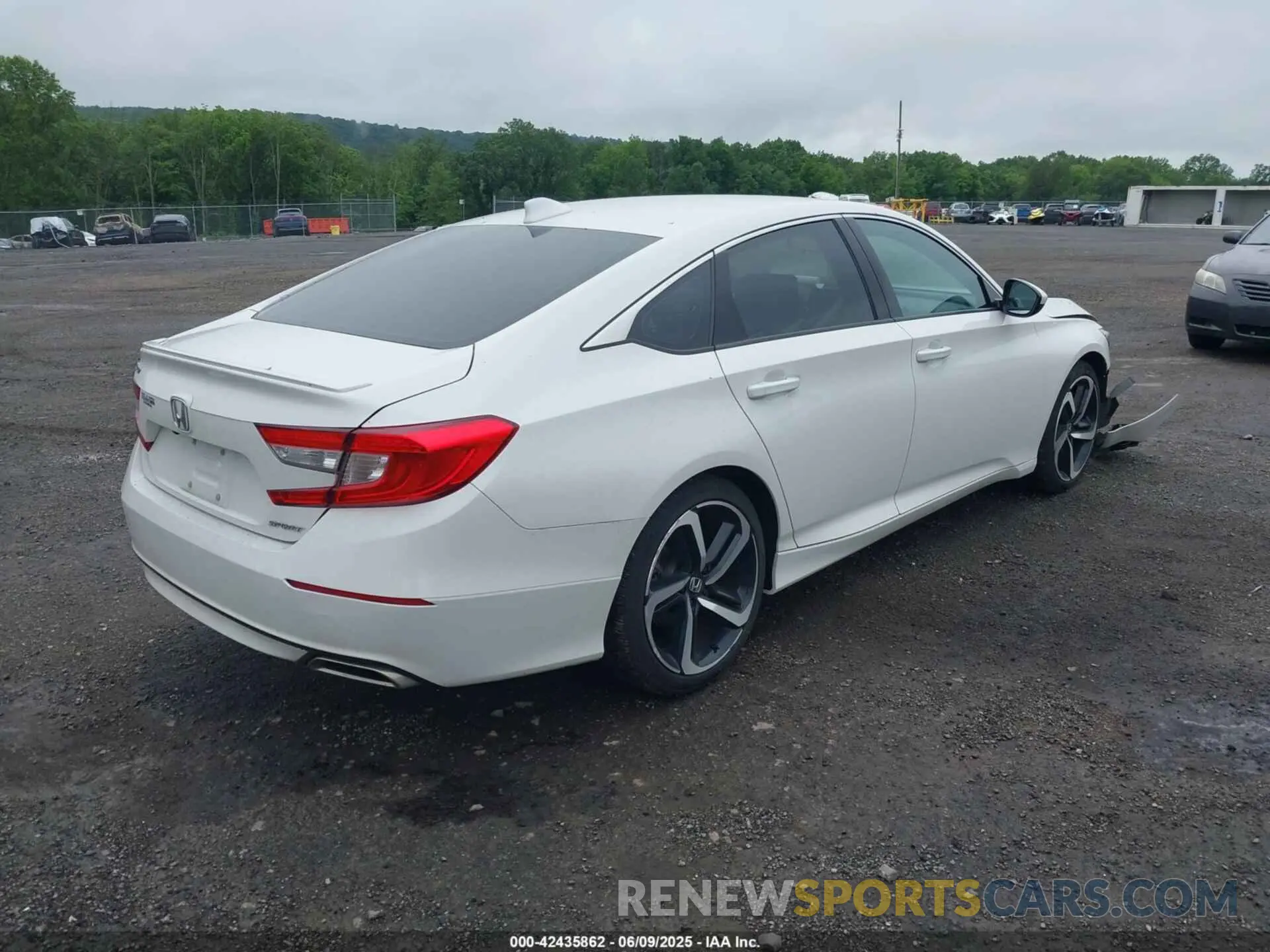 4 Photograph of a damaged car 1HGCV1F31LA108245 HONDA ACCORD 2020