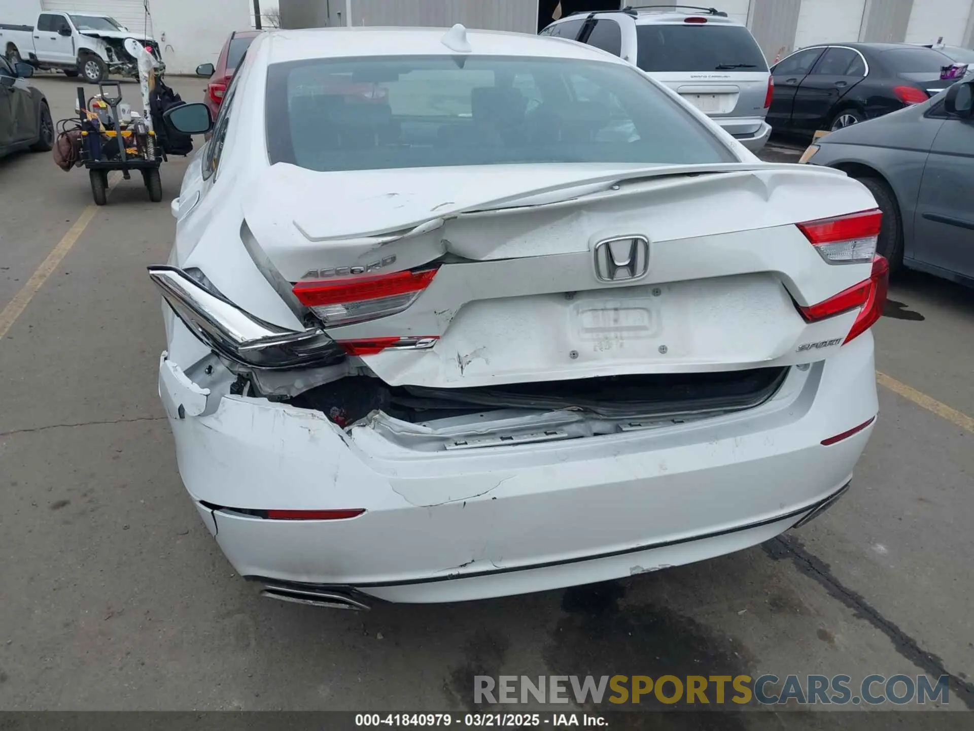 6 Photograph of a damaged car 1HGCV1F31LA117401 HONDA ACCORD 2020