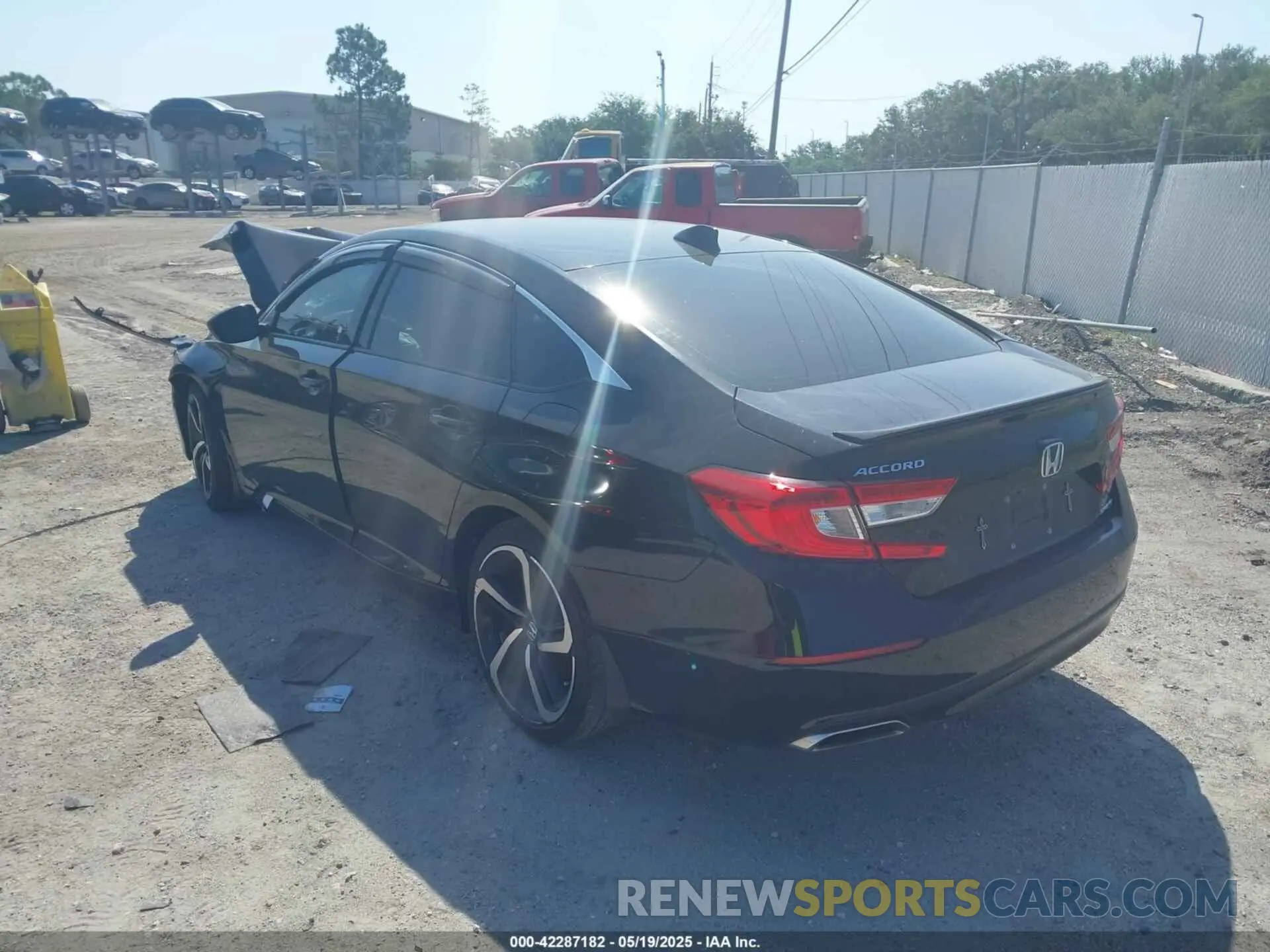 3 Photograph of a damaged car 1HGCV1F31LA135154 HONDA ACCORD 2020