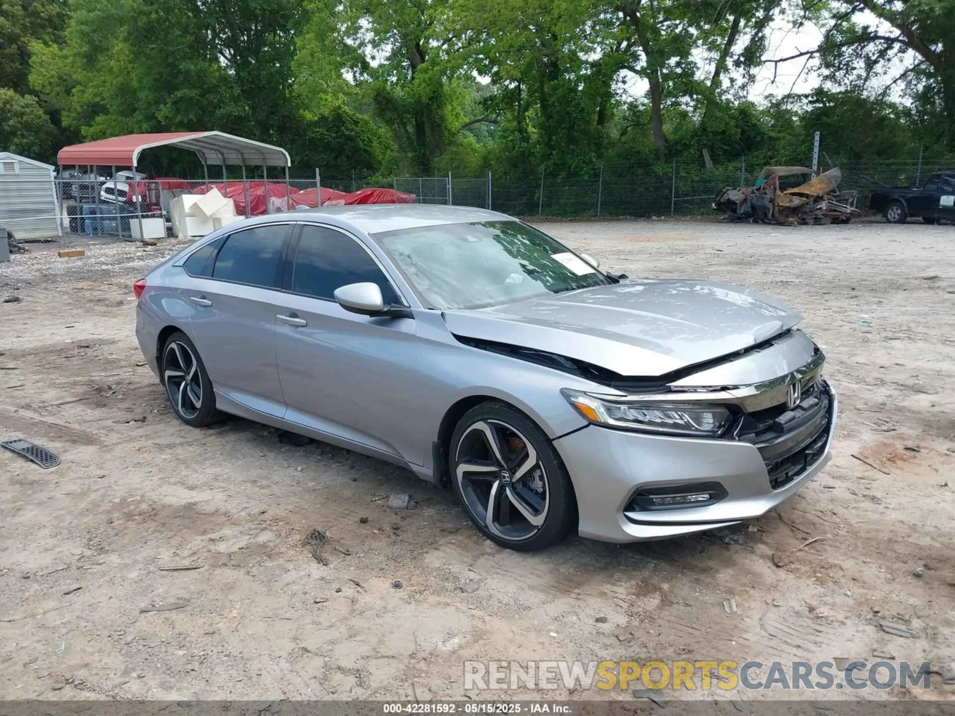 1 Photograph of a damaged car 1HGCV1F31LA135235 HONDA ACCORD 2020