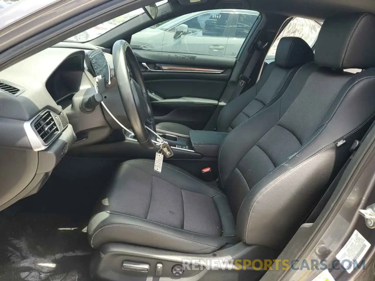 7 Photograph of a damaged car 1HGCV1F31LA142184 HONDA ACCORD 2020