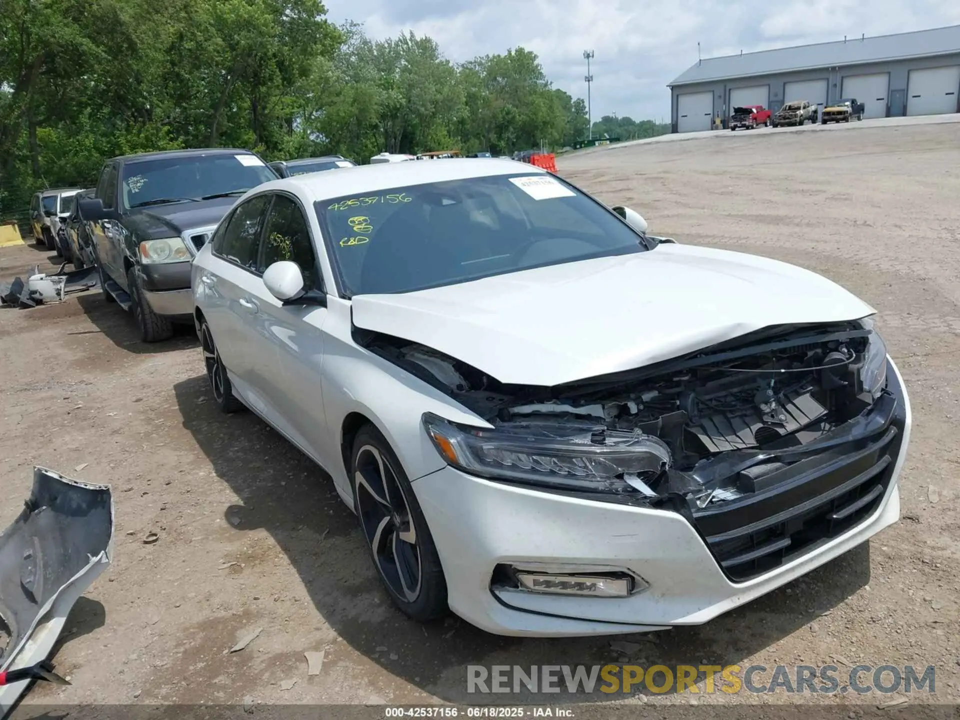 6 Photograph of a damaged car 1HGCV1F32LA006212 HONDA ACCORD 2020