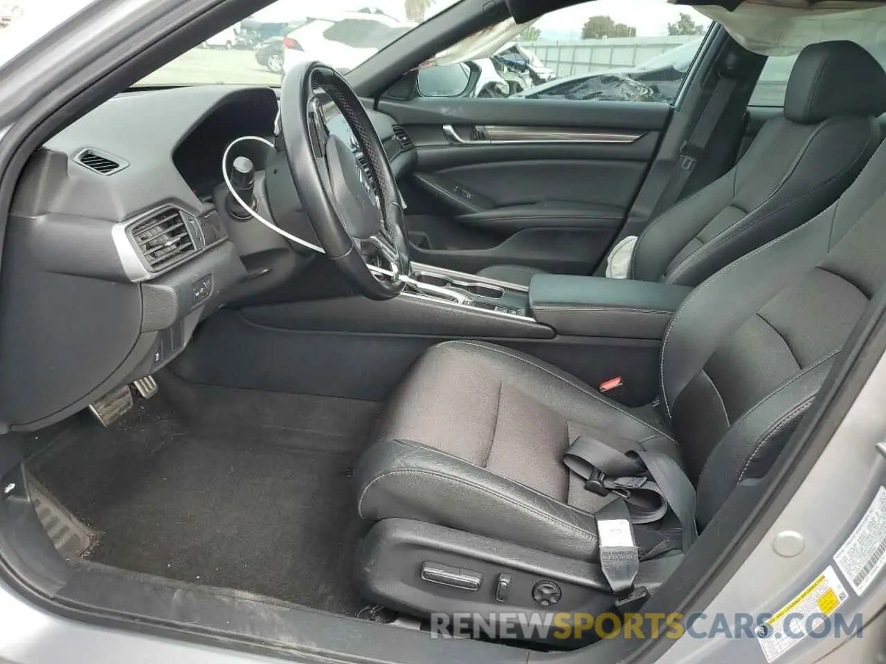 7 Photograph of a damaged car 1HGCV1F32LA020661 HONDA ACCORD 2020