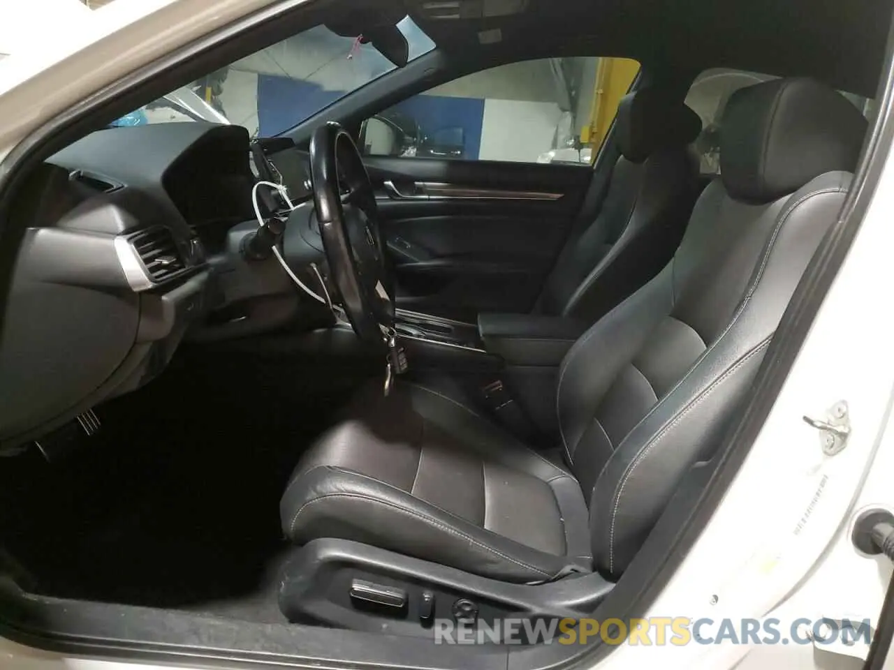 7 Photograph of a damaged car 1HGCV1F32LA033796 HONDA ACCORD 2020