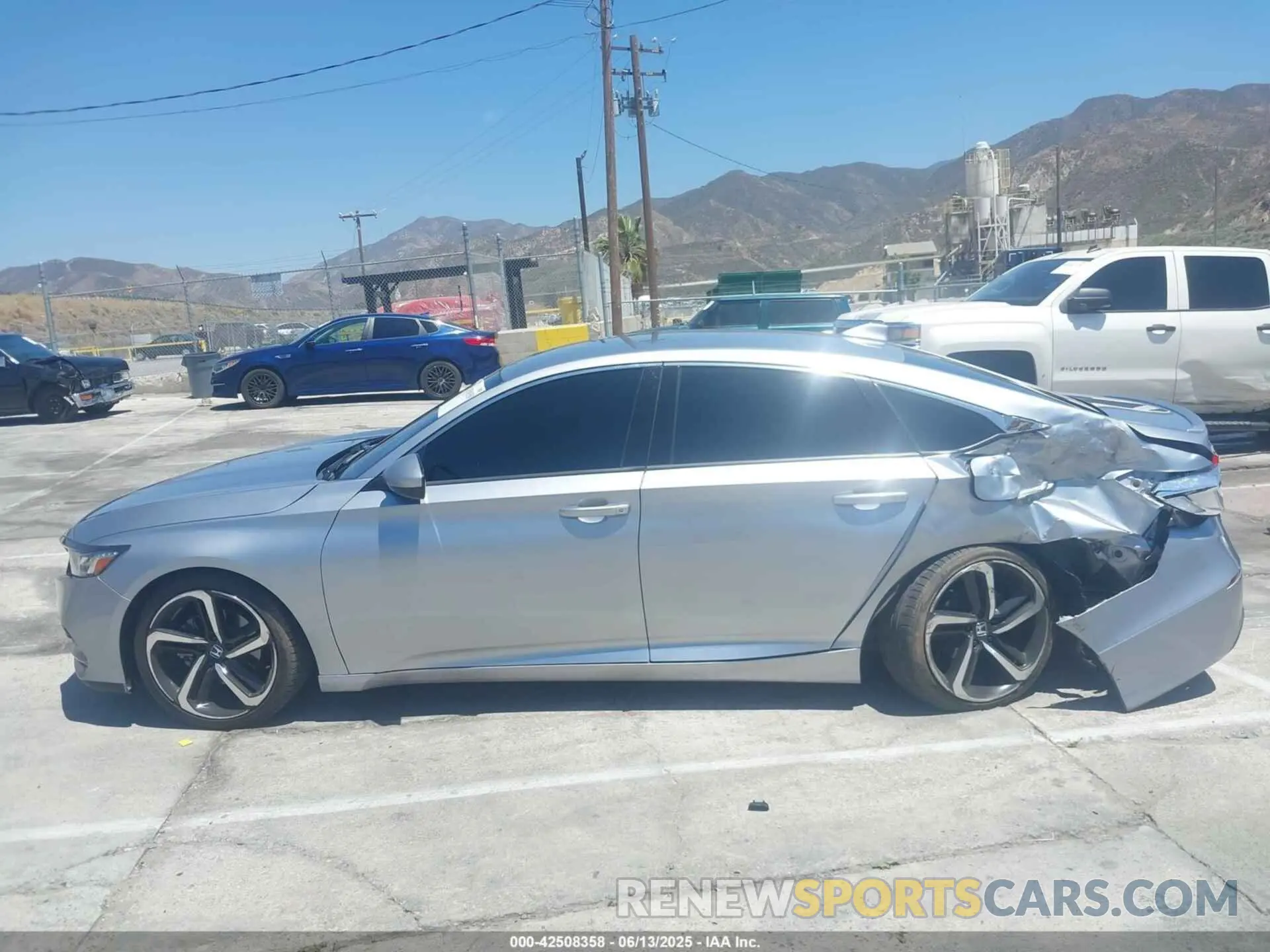 14 Photograph of a damaged car 1HGCV1F32LA068998 HONDA ACCORD 2020