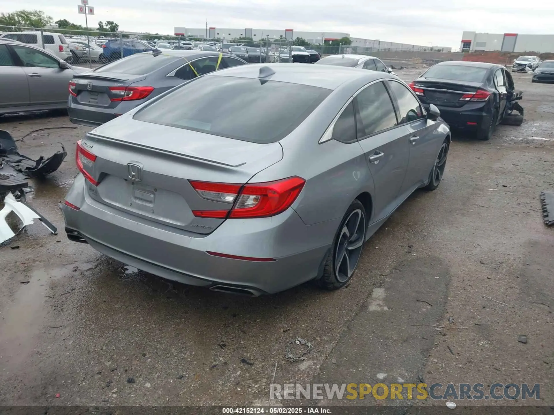 4 Photograph of a damaged car 1HGCV1F32LA072856 HONDA ACCORD 2020