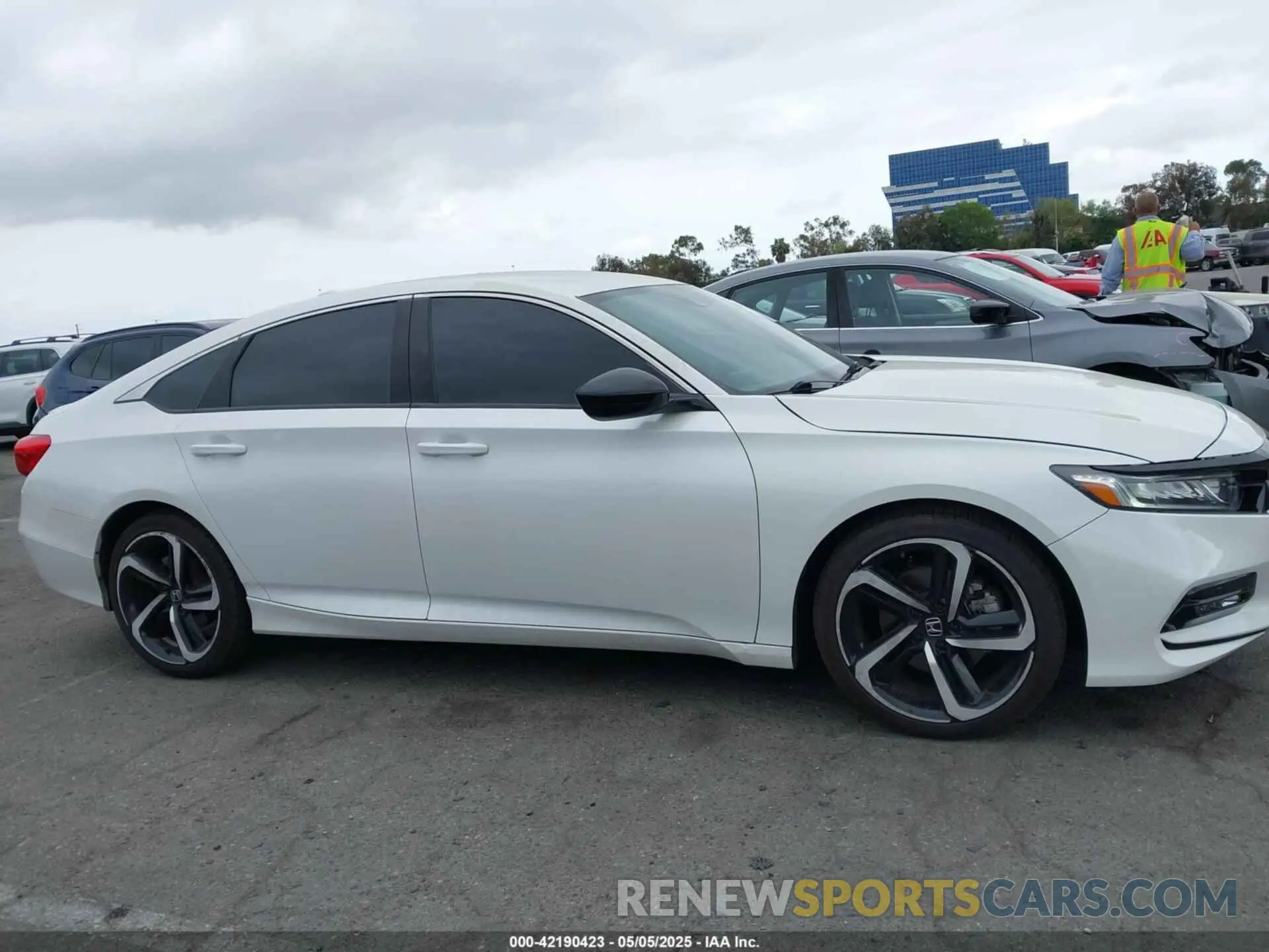 13 Photograph of a damaged car 1HGCV1F32LA074025 HONDA ACCORD 2020