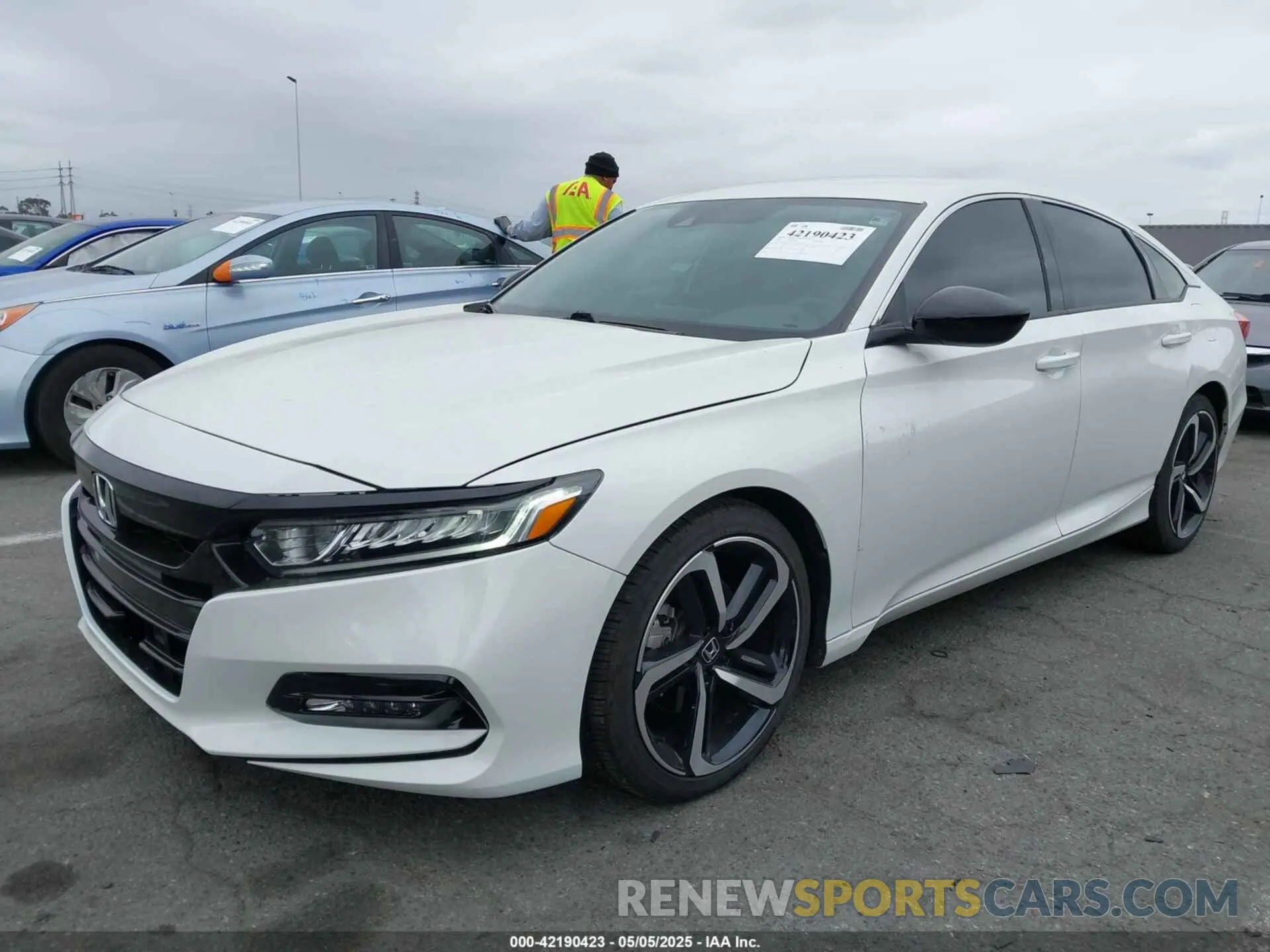 2 Photograph of a damaged car 1HGCV1F32LA074025 HONDA ACCORD 2020