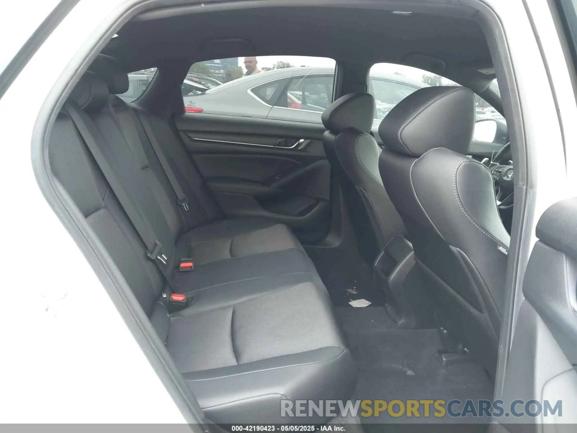 8 Photograph of a damaged car 1HGCV1F32LA074025 HONDA ACCORD 2020