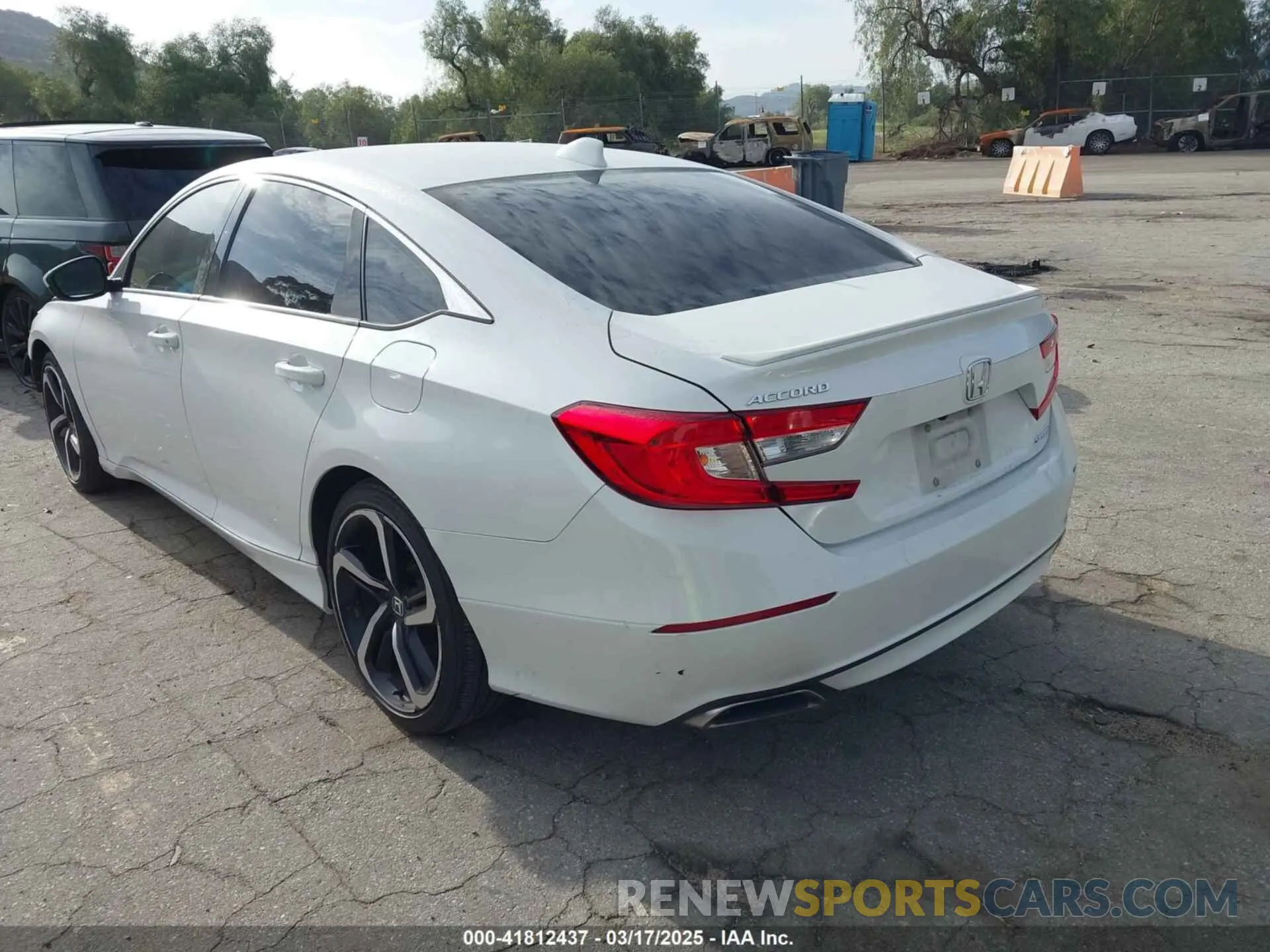 3 Photograph of a damaged car 1HGCV1F32LA080276 HONDA ACCORD 2020