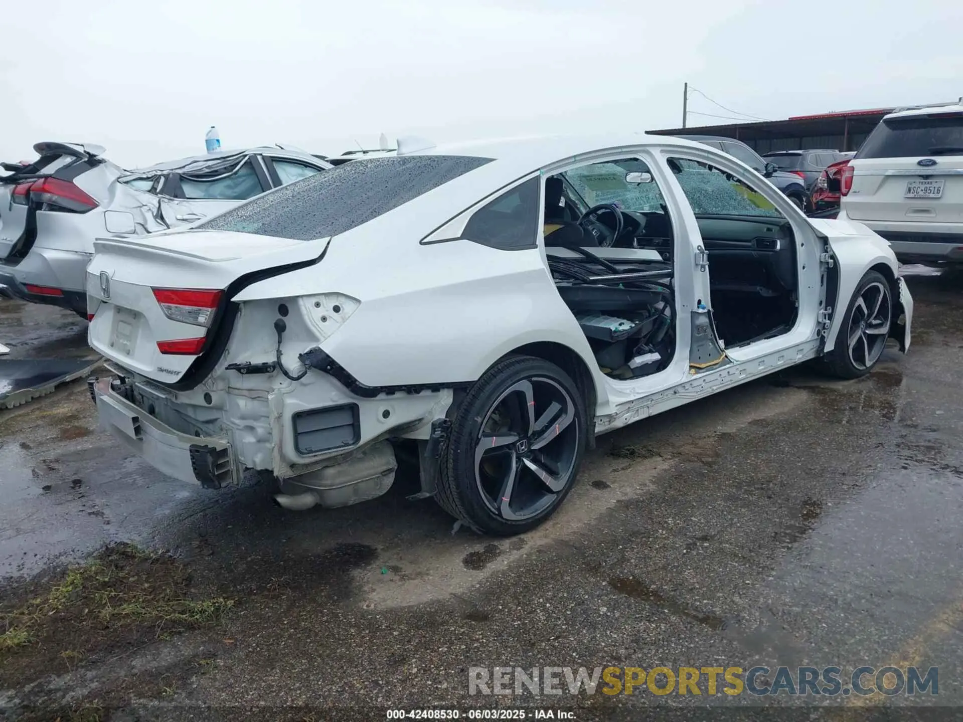 4 Photograph of a damaged car 1HGCV1F32LA134188 HONDA ACCORD 2020