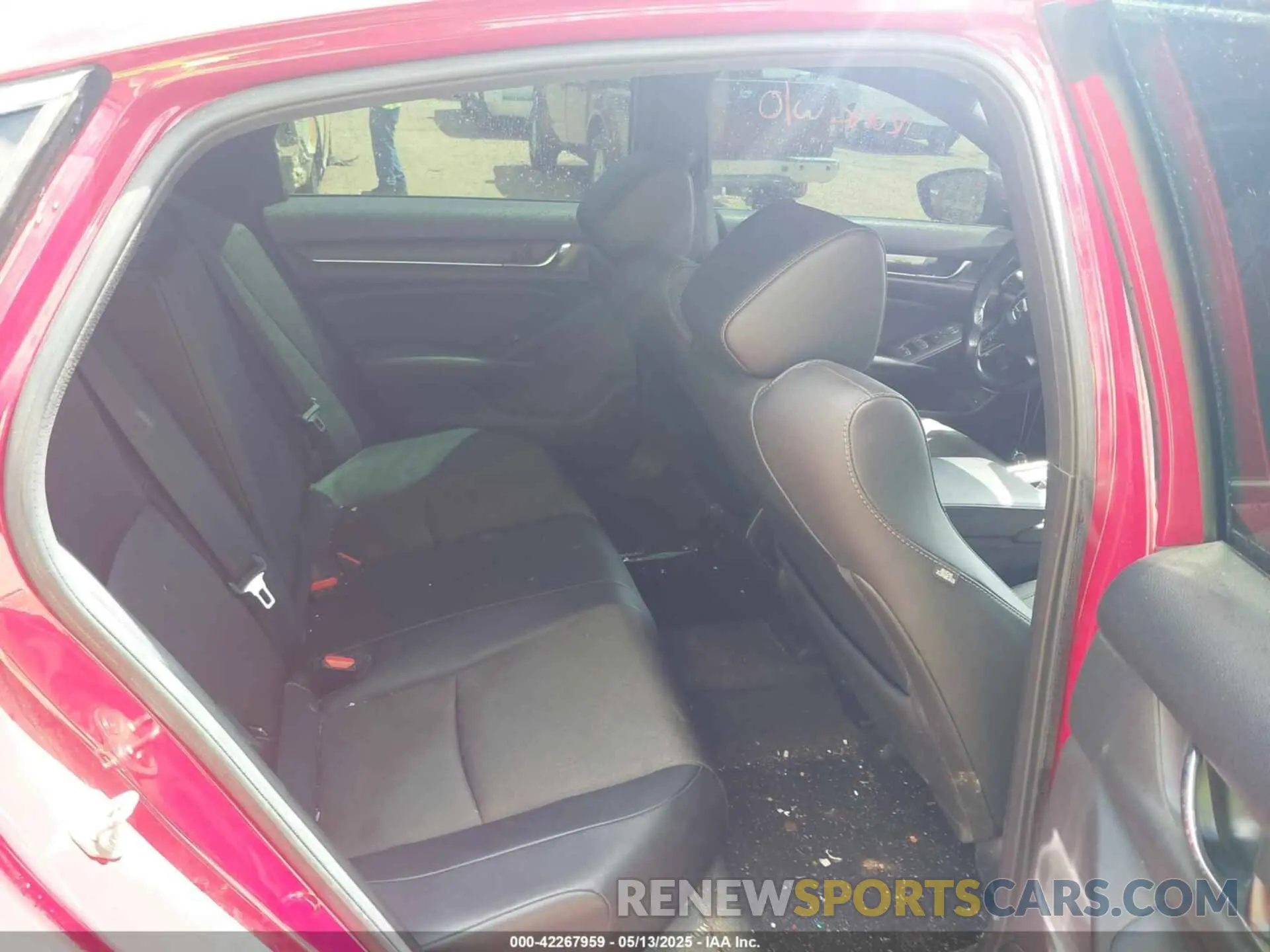 8 Photograph of a damaged car 1HGCV1F32LA136295 HONDA ACCORD 2020