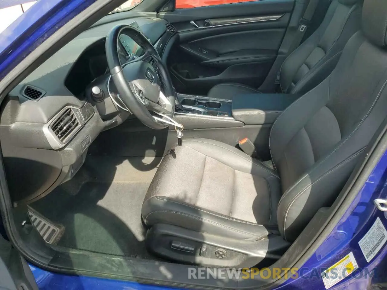 7 Photograph of a damaged car 1HGCV1F32LA149161 HONDA ACCORD 2020
