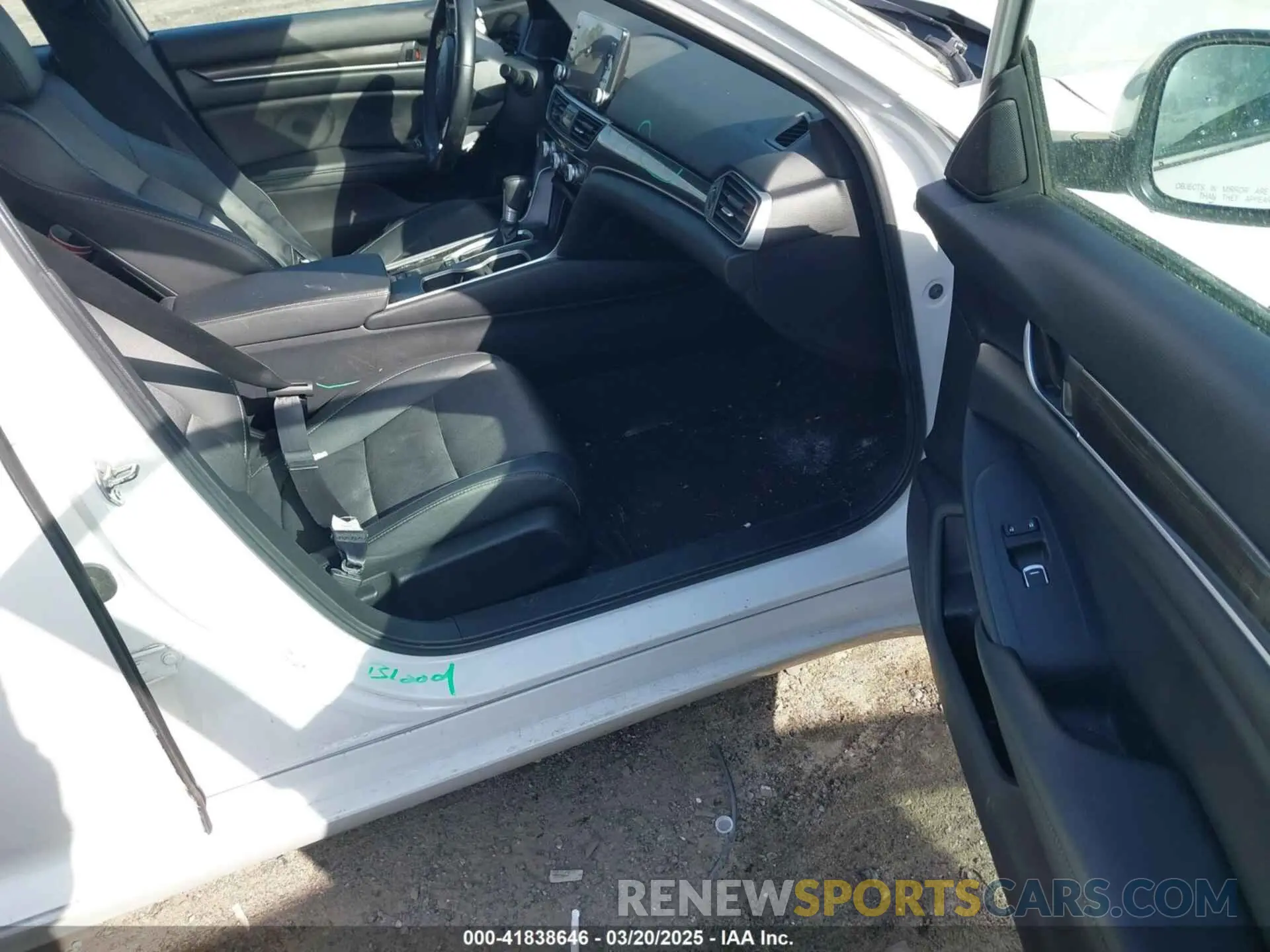5 Photograph of a damaged car 1HGCV1F32LA151377 HONDA ACCORD 2020
