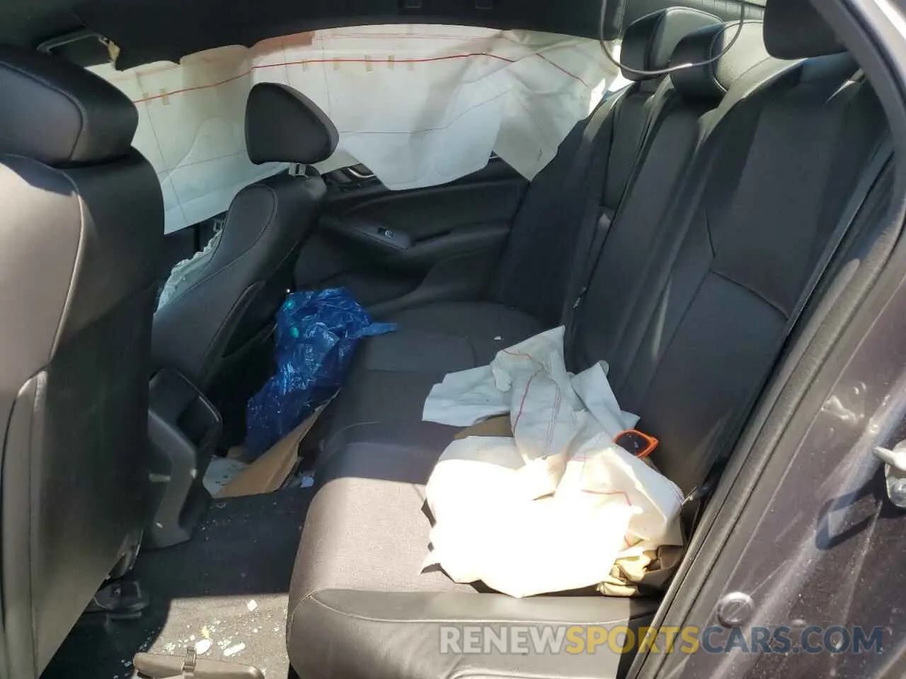 10 Photograph of a damaged car 1HGCV1F33LA013279 HONDA ACCORD 2020