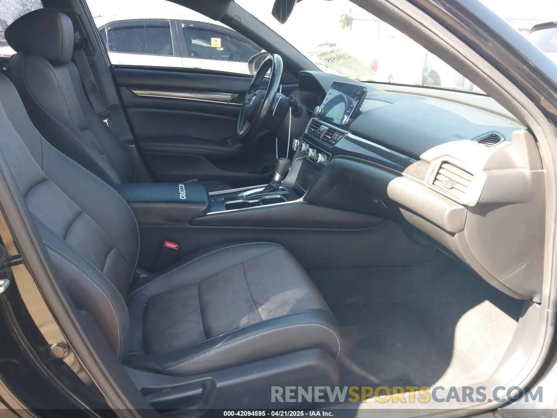 5 Photograph of a damaged car 1HGCV1F33LA016778 HONDA ACCORD 2020