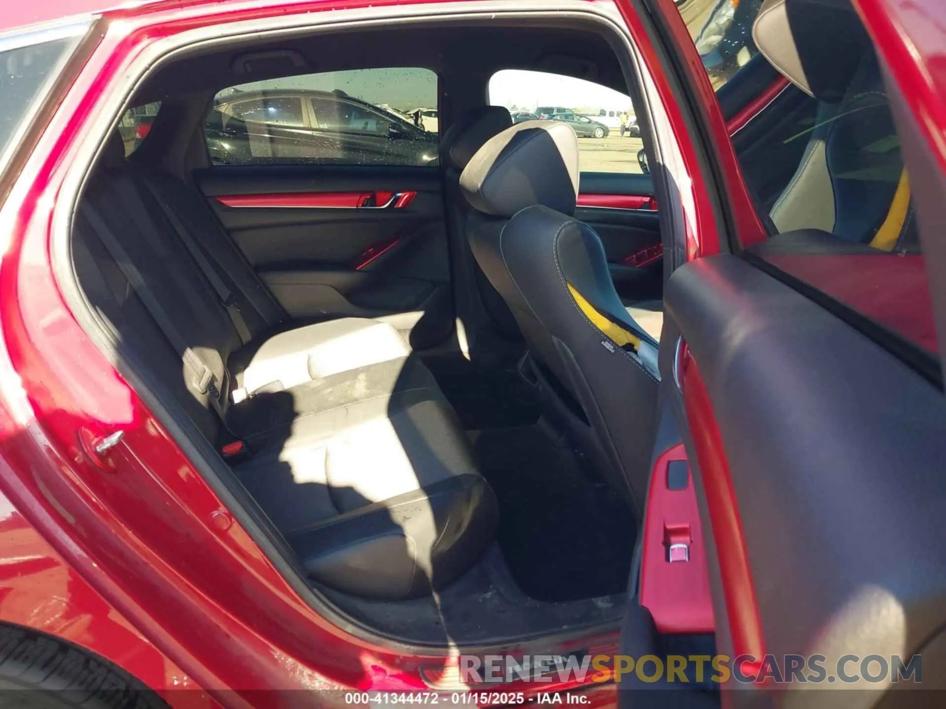 8 Photograph of a damaged car 1HGCV1F33LA059520 HONDA ACCORD 2020