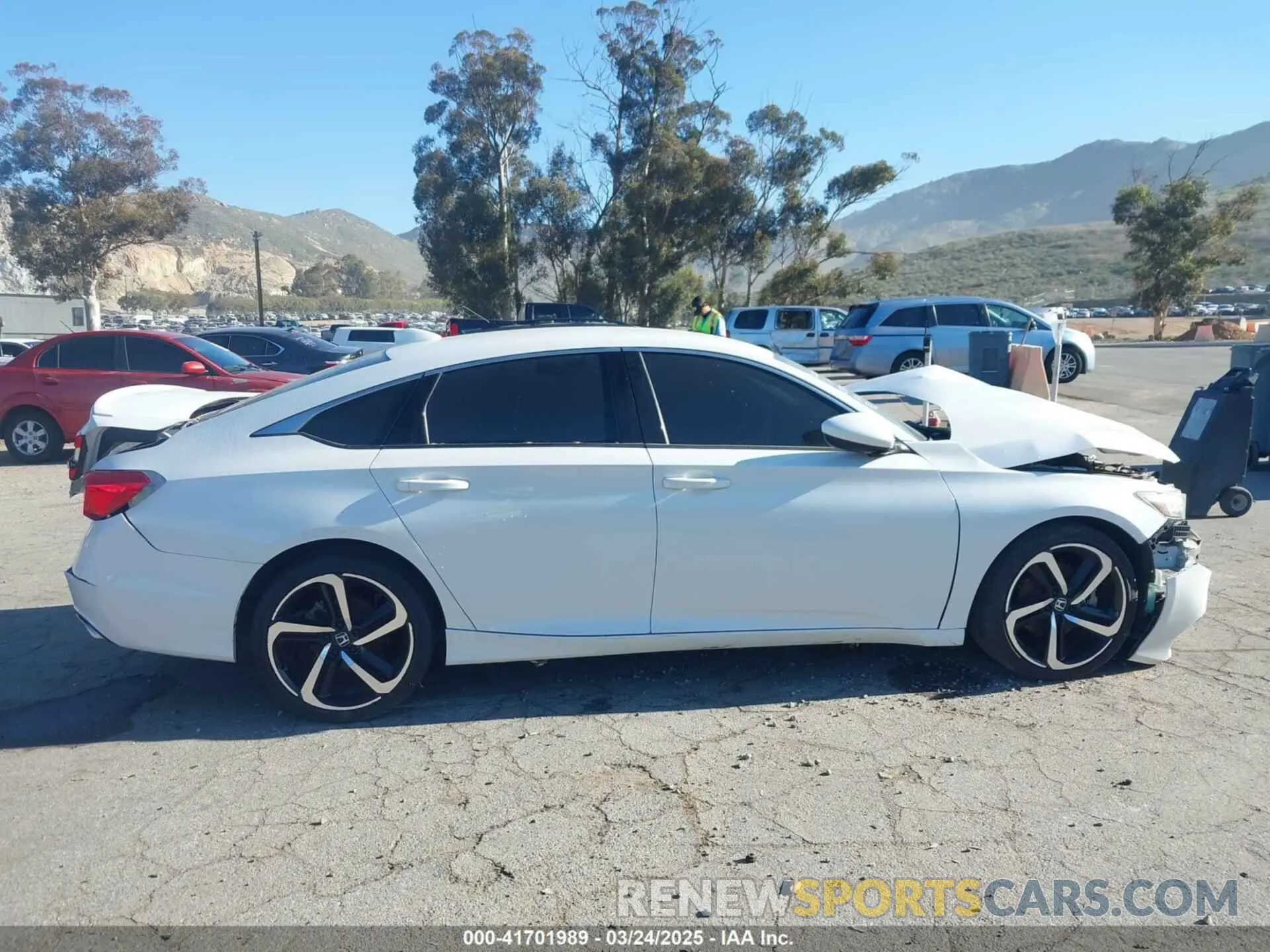 13 Photograph of a damaged car 1HGCV1F33LA074079 HONDA ACCORD 2020