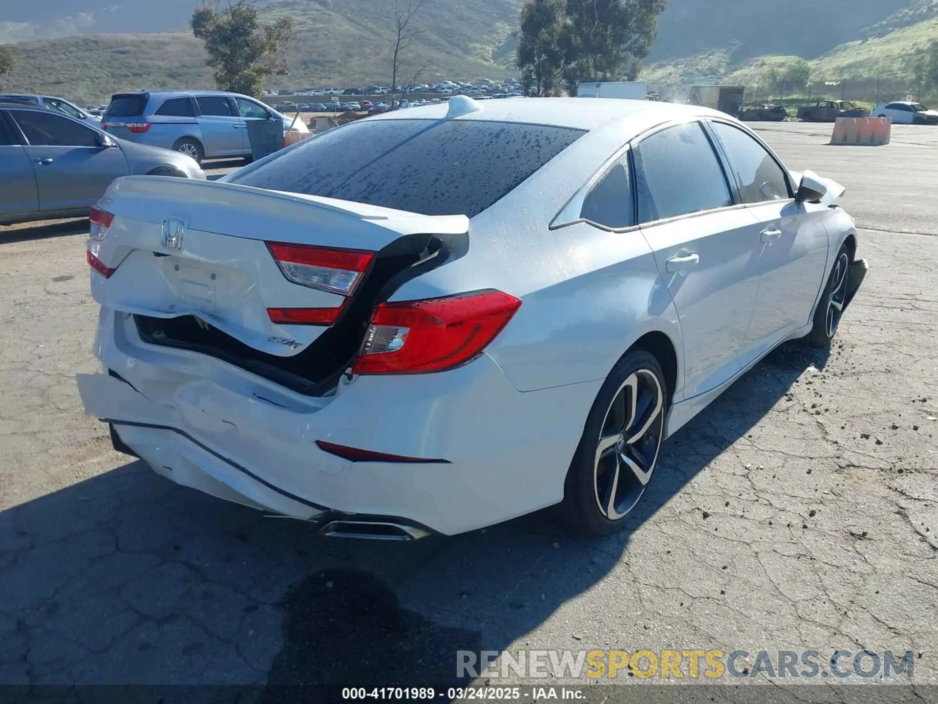 4 Photograph of a damaged car 1HGCV1F33LA074079 HONDA ACCORD 2020