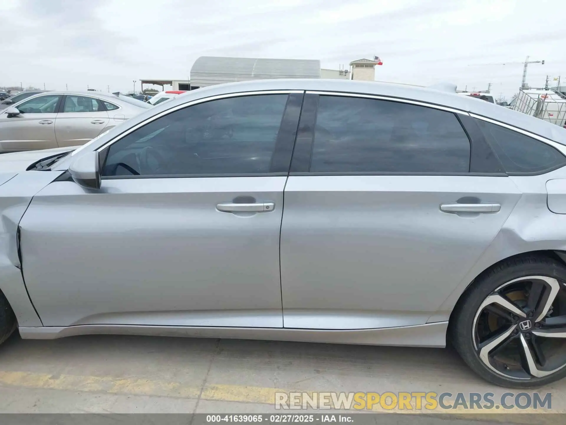 13 Photograph of a damaged car 1HGCV1F33LA101670 HONDA ACCORD 2020