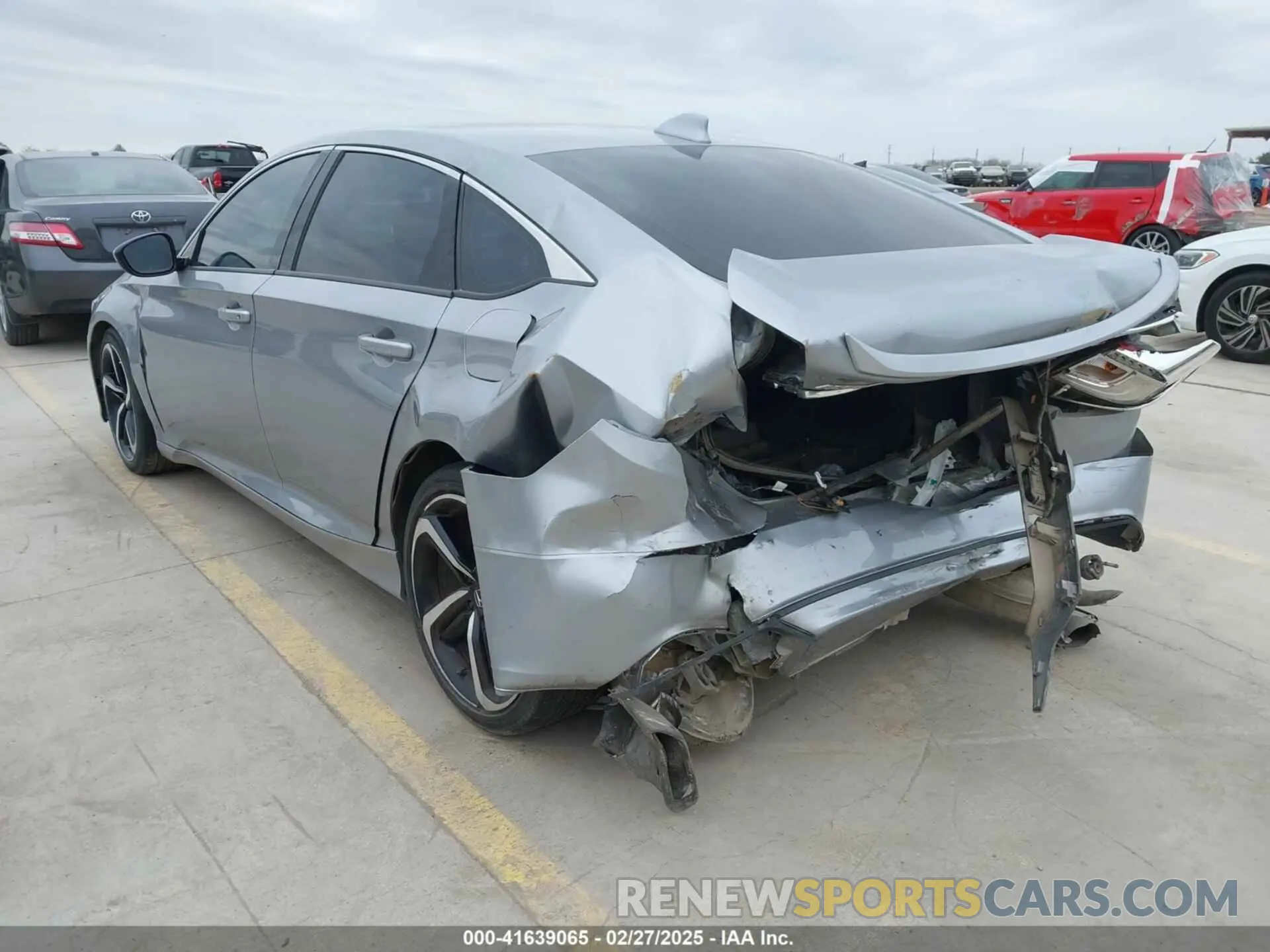 3 Photograph of a damaged car 1HGCV1F33LA101670 HONDA ACCORD 2020