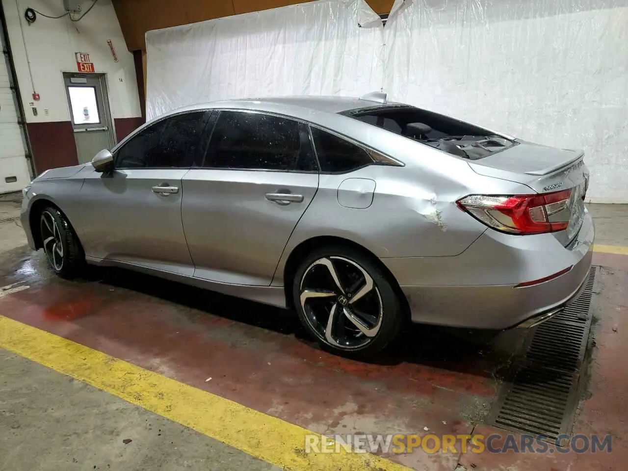 2 Photograph of a damaged car 1HGCV1F33LA125080 HONDA ACCORD 2020