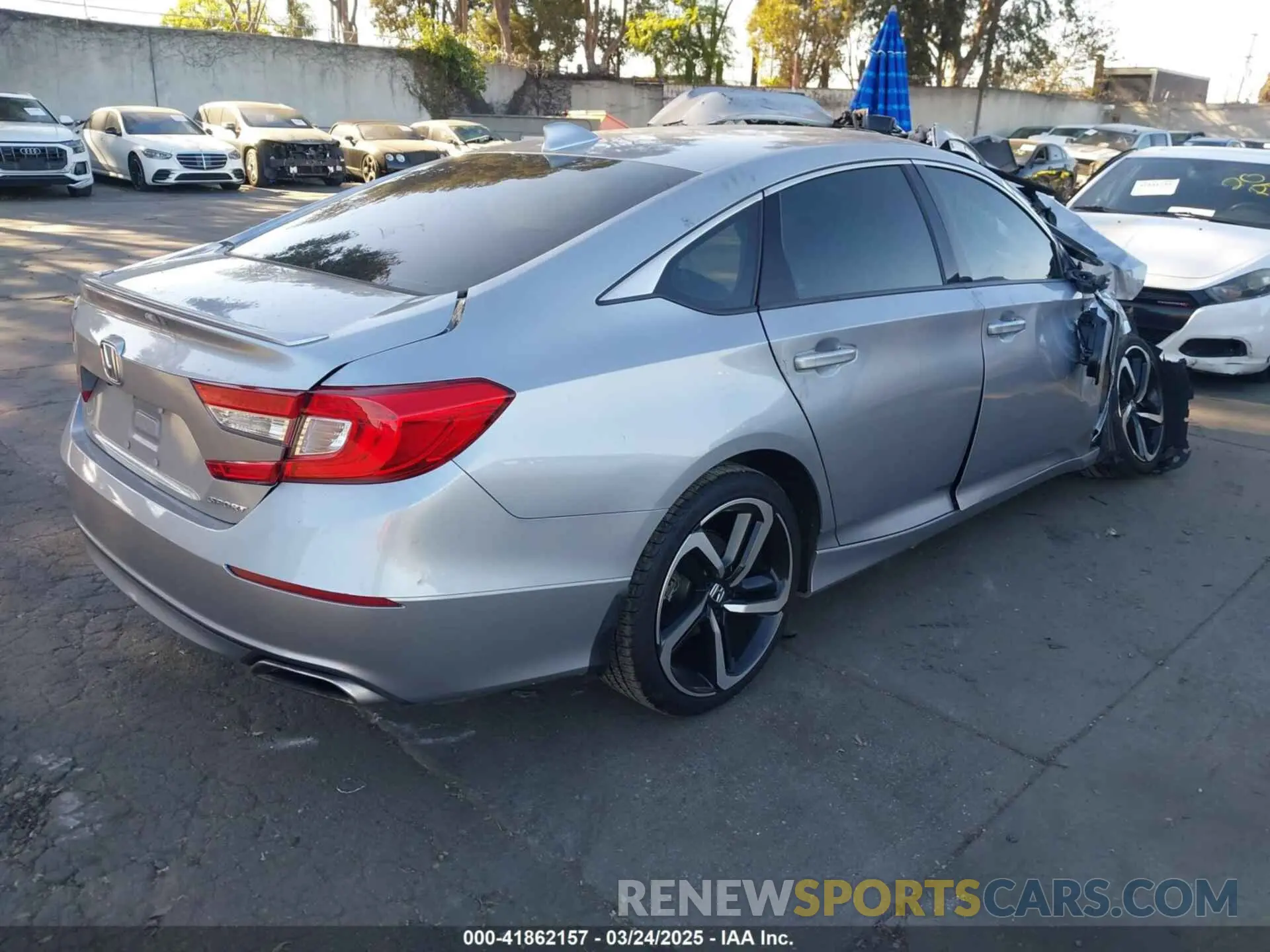 4 Photograph of a damaged car 1HGCV1F33LA125497 HONDA ACCORD 2020