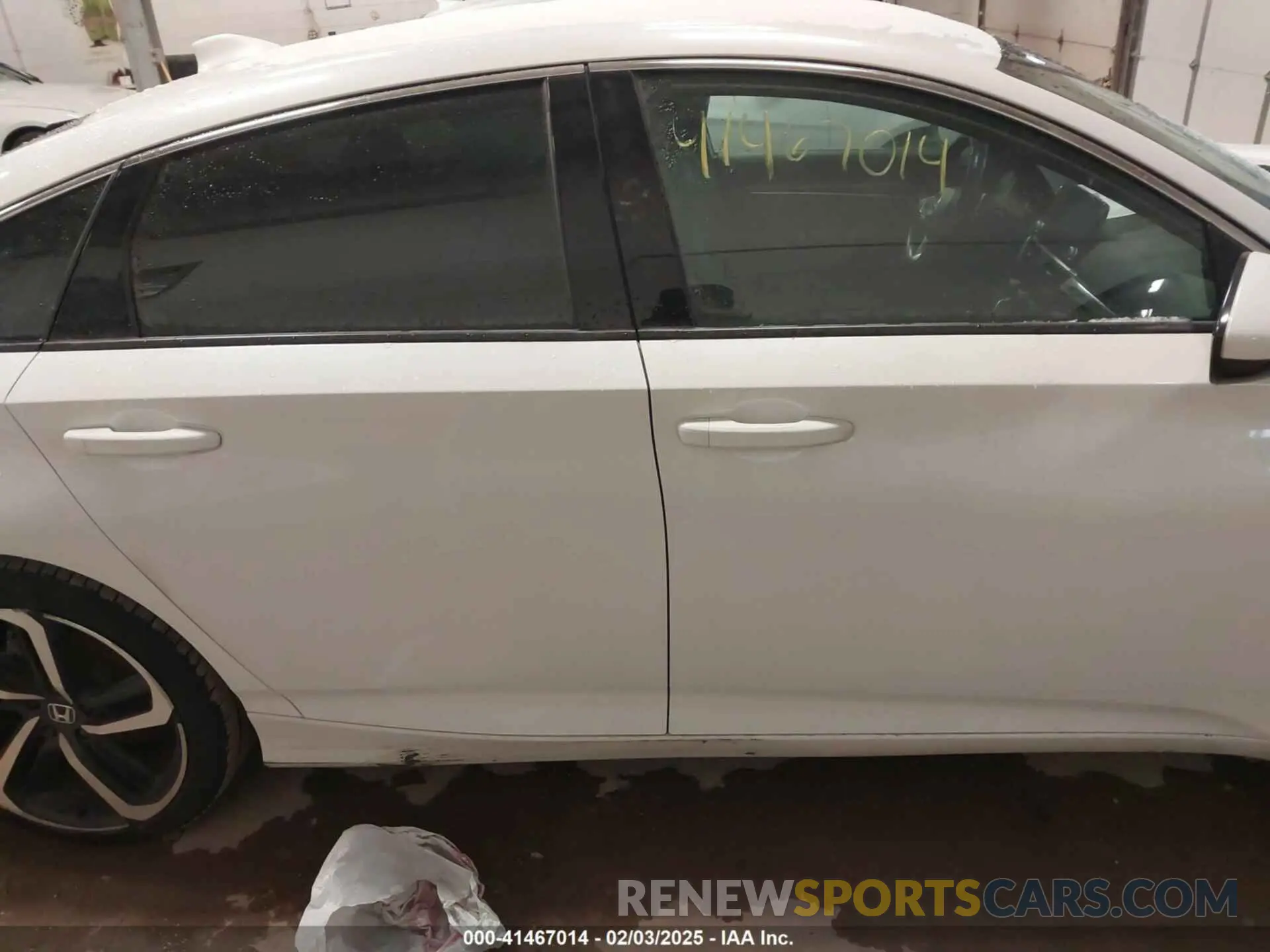 12 Photograph of a damaged car 1HGCV1F33LA139111 HONDA ACCORD 2020
