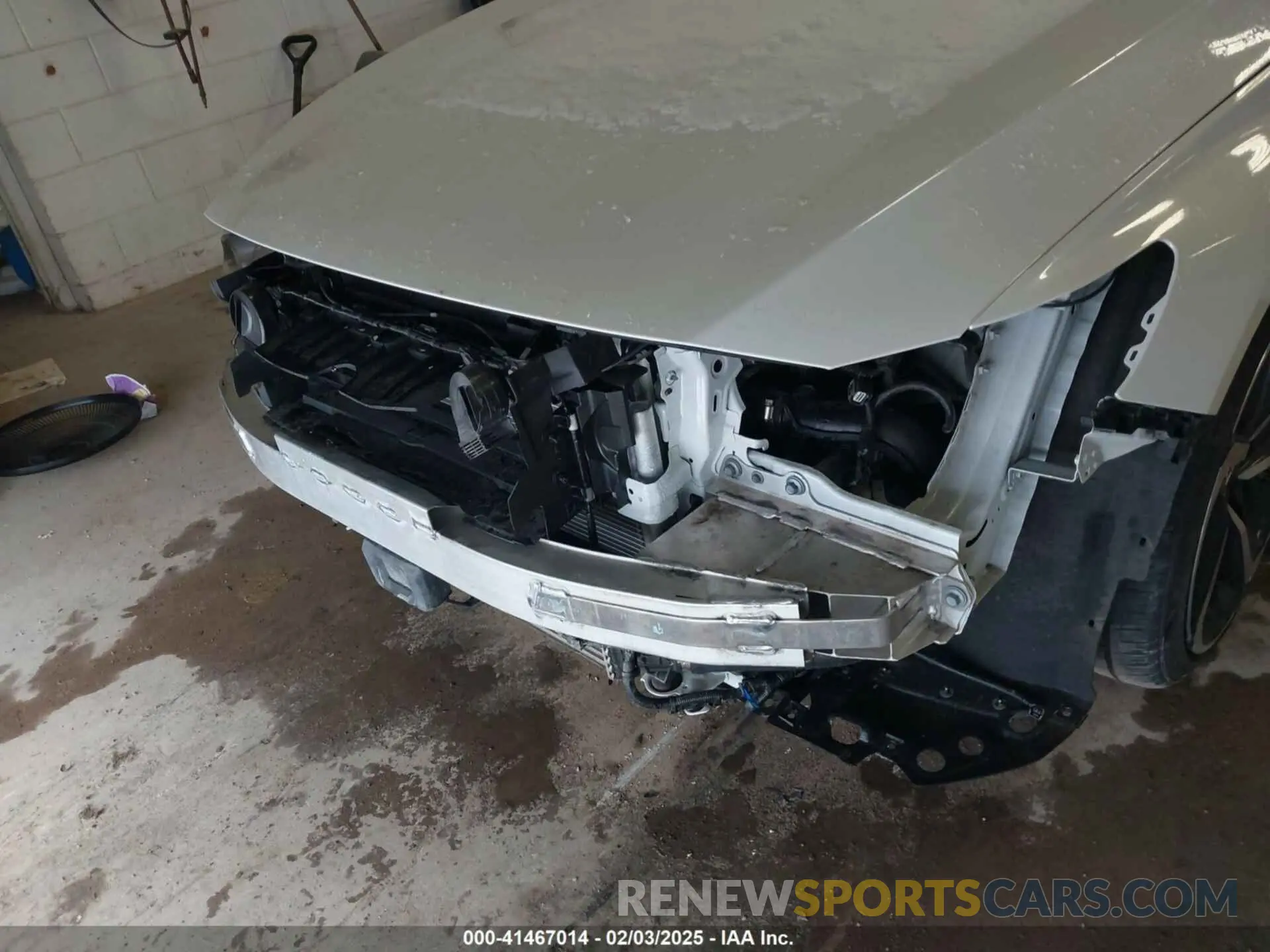 6 Photograph of a damaged car 1HGCV1F33LA139111 HONDA ACCORD 2020