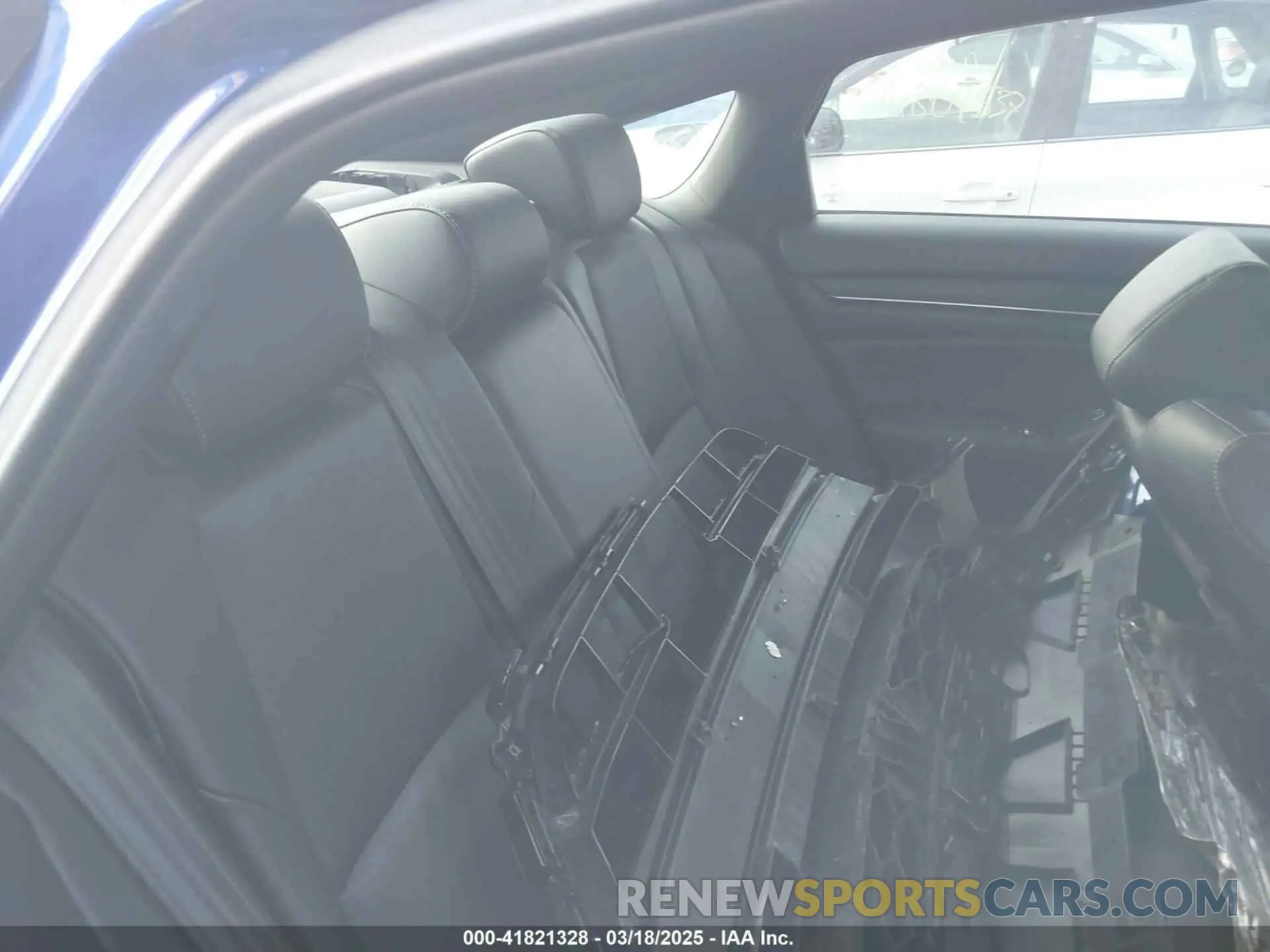 8 Photograph of a damaged car 1HGCV1F33LA145572 HONDA ACCORD 2020