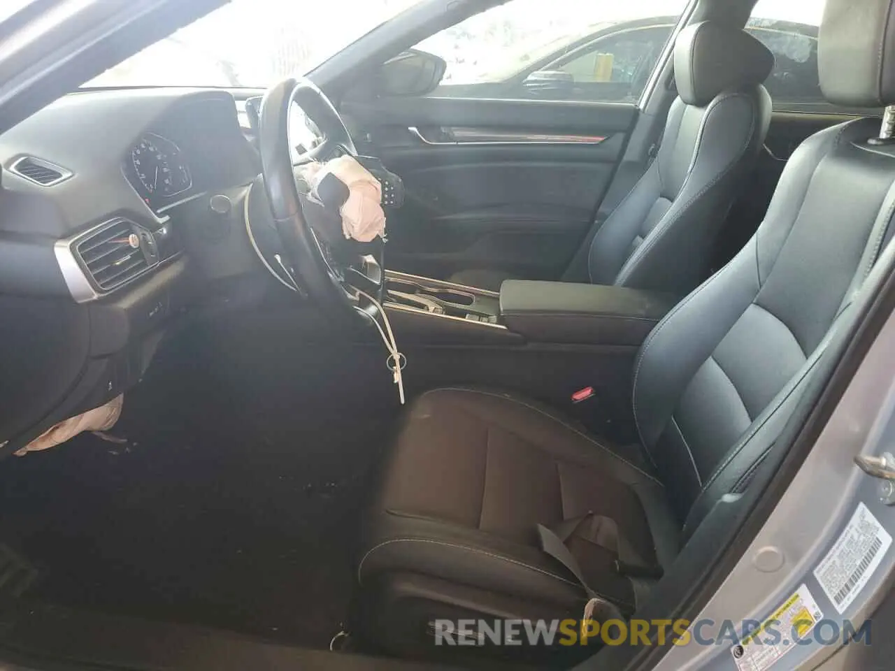 7 Photograph of a damaged car 1HGCV1F33LA151338 HONDA ACCORD 2020