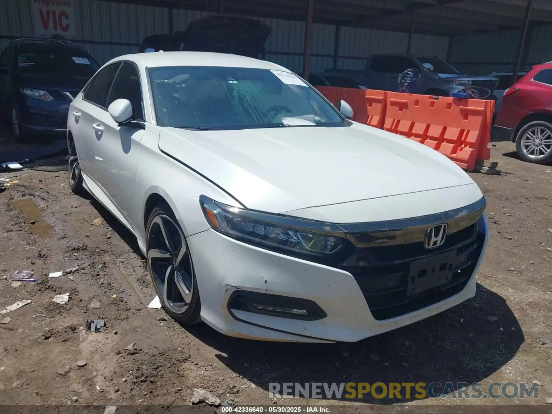 1 Photograph of a damaged car 1HGCV1F34LA004204 HONDA ACCORD 2020